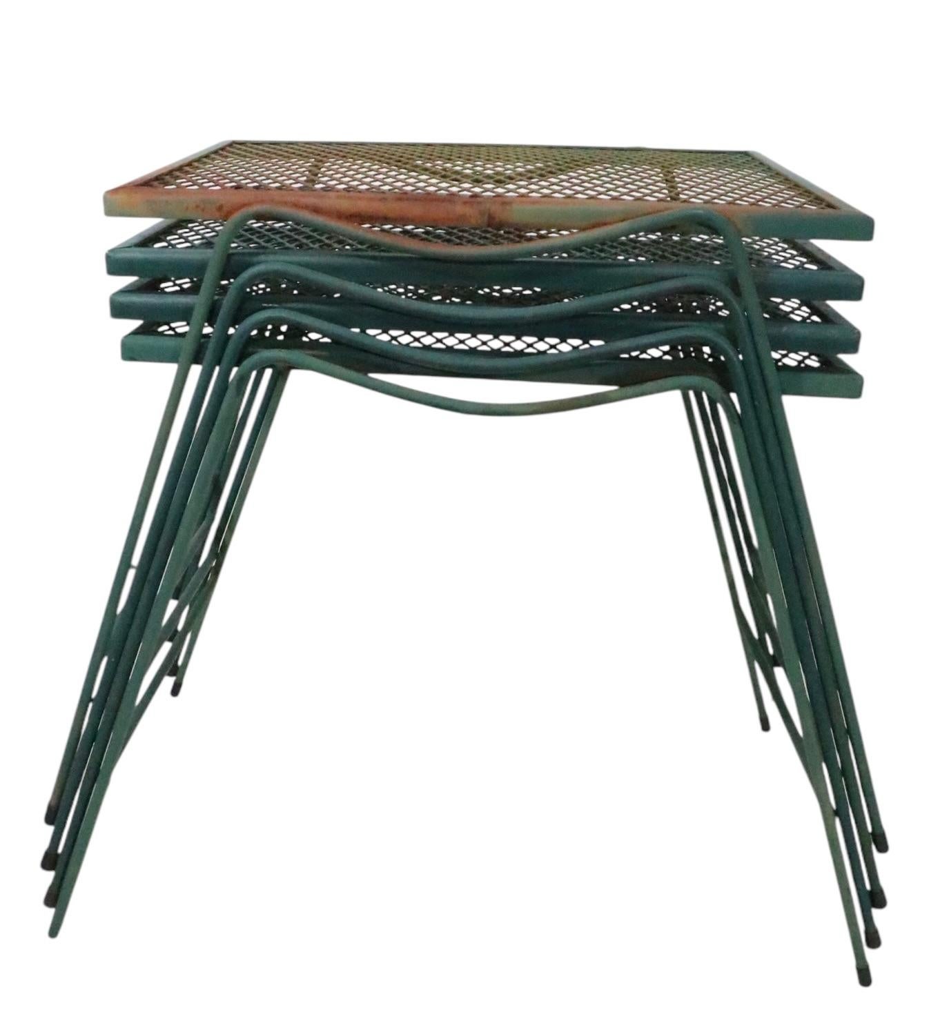 Set of Four Garden Patio Poolside Wrought Iron  Stacking Side Tables For Sale 2