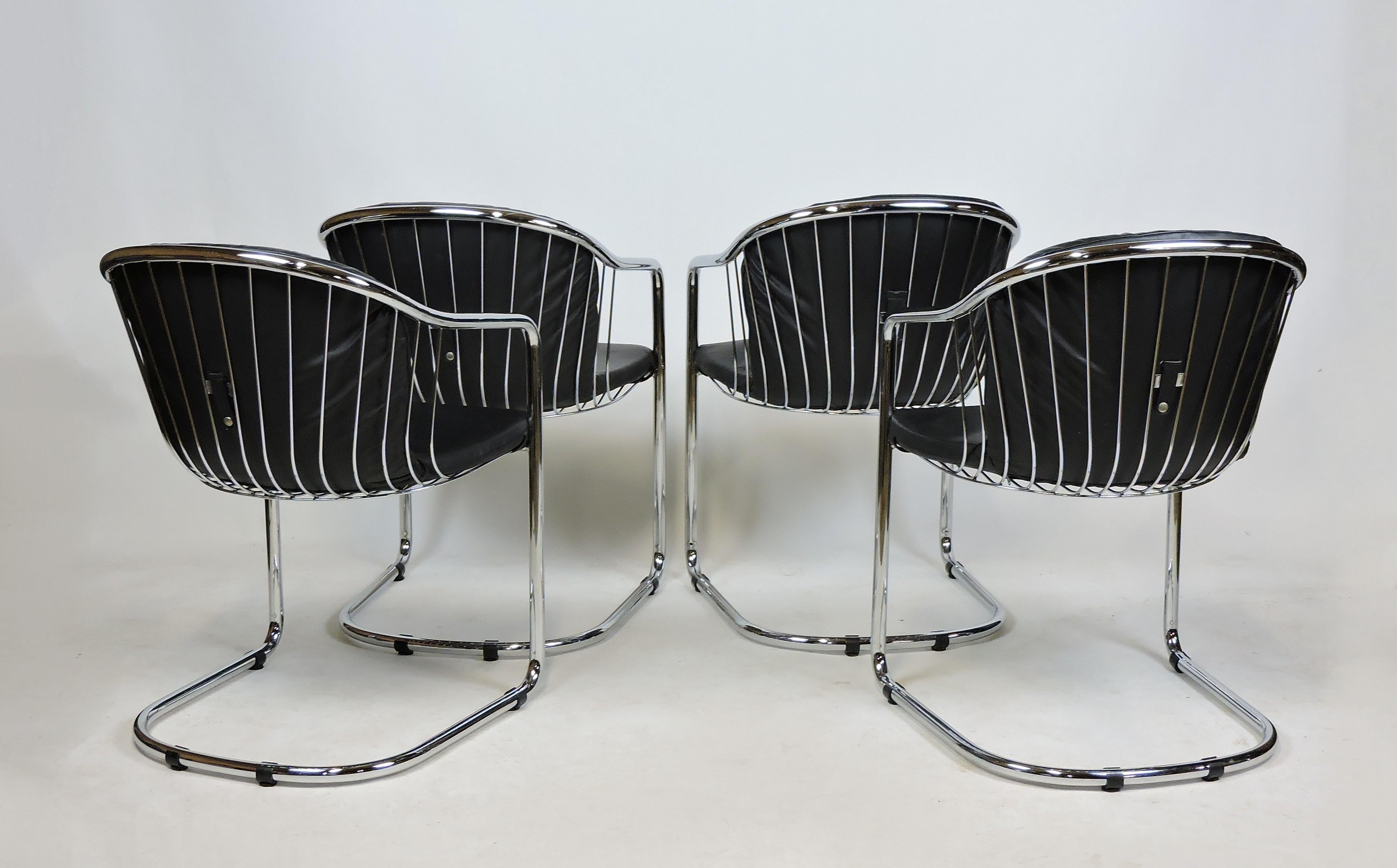 Set of Four Gastone Rinaldi Italian Modern Chrome and Leather Dining Chairs In Excellent Condition In Chesterfield, NJ
