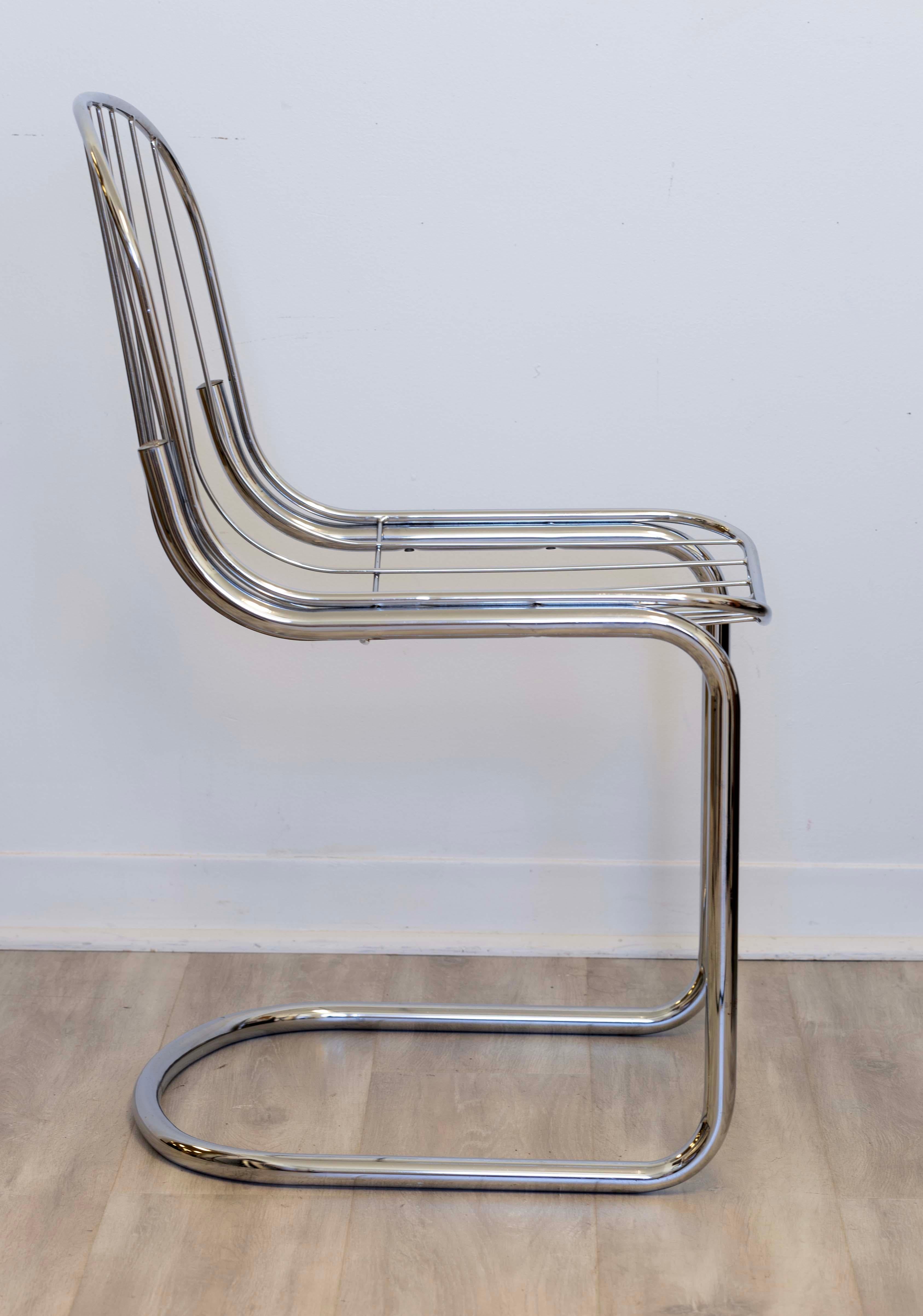 Ensemble de quatre chaises de salle à manger vintage postmodernes Gastone Rinaldi en métal des années 1970 Bon état - En vente à Keego Harbor, MI