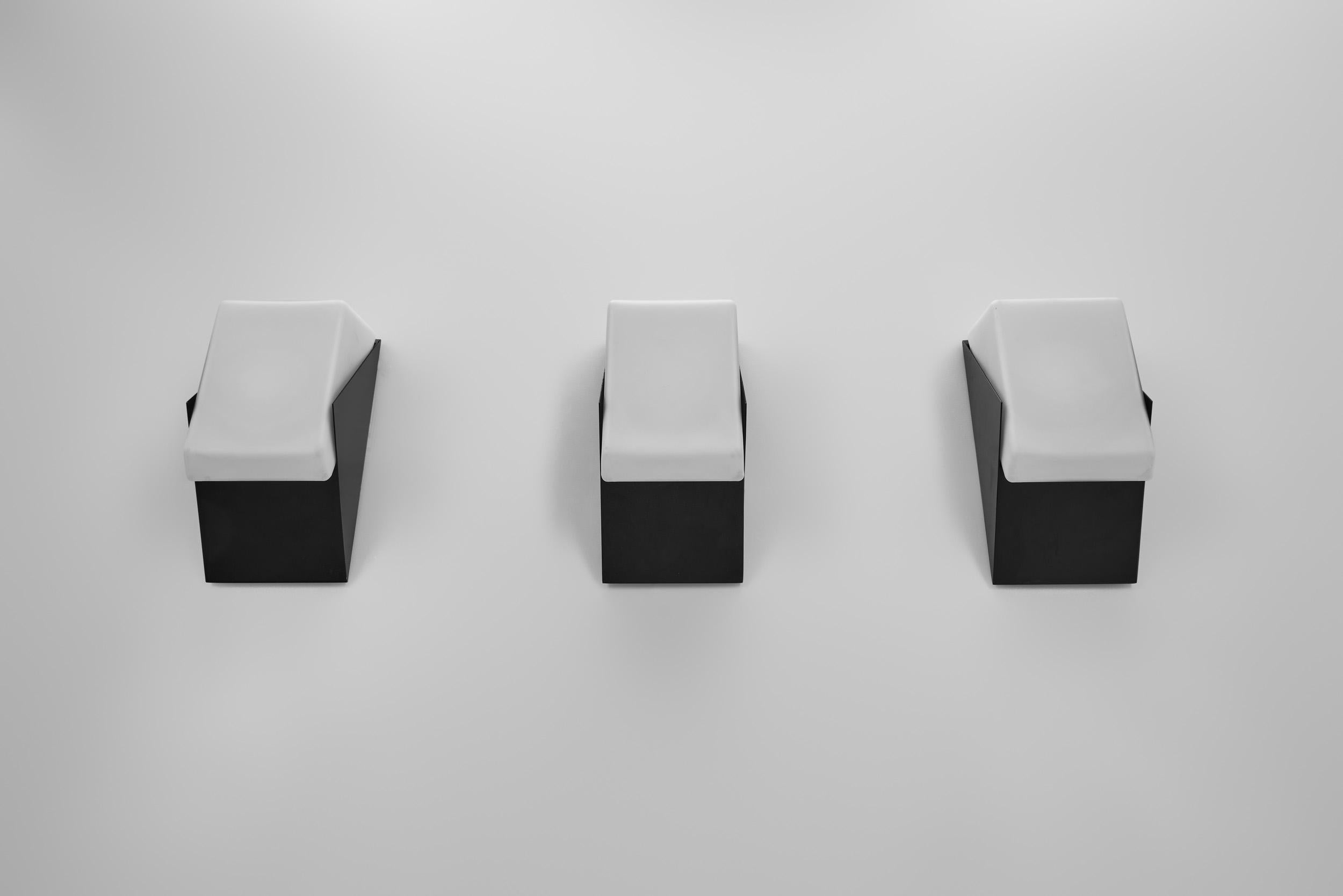 Set of Four Geometric Wall Lamps by Raak, The Netherlands Mid-20th Century For Sale 9