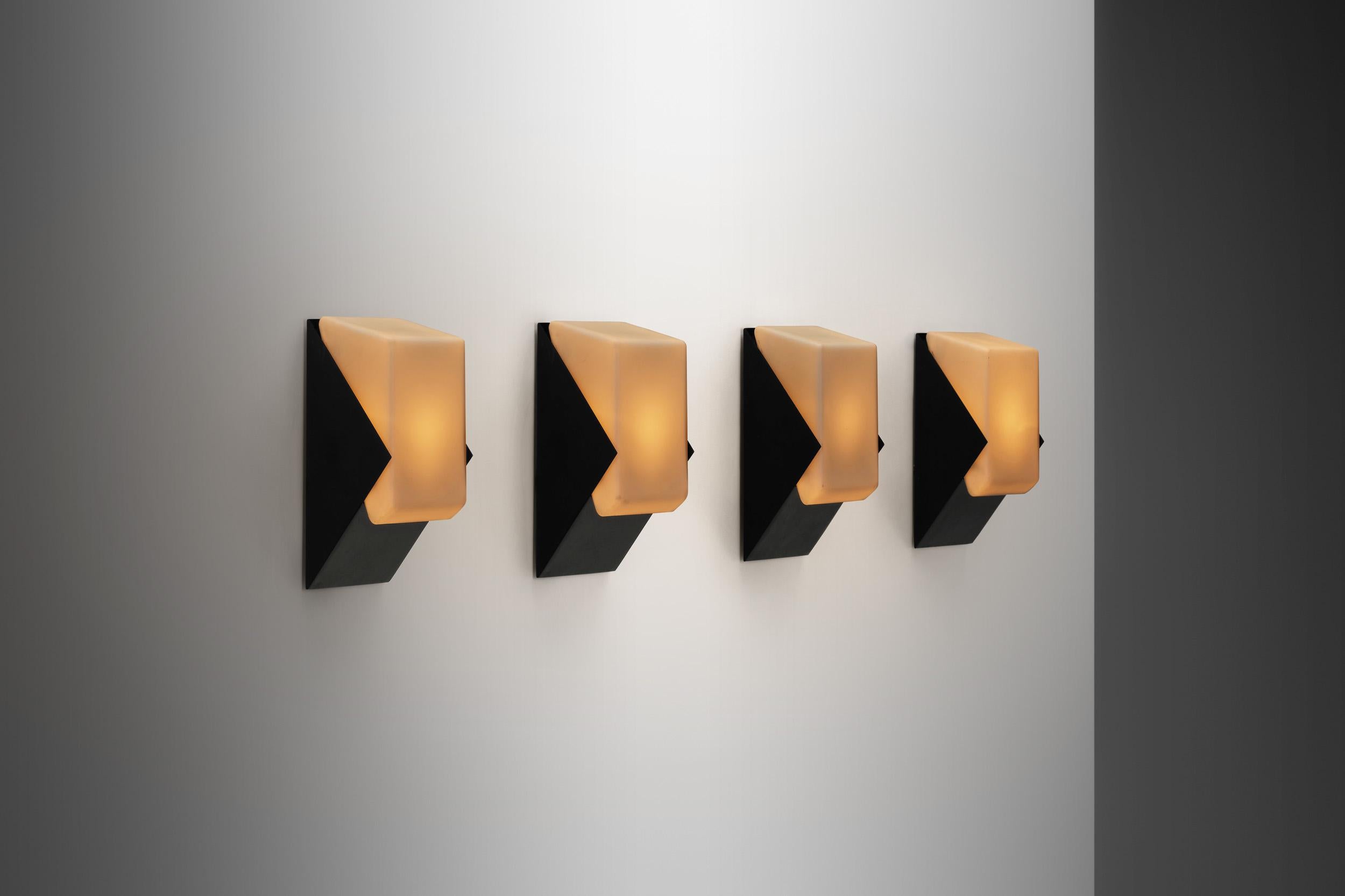 Founded in Amsterdam in 1954 by Carel O. Lockhorn, Raak established itself as one of 20th century’s leading innovators in modern Dutch lighting design. The company was known for its bold, sculptural fixtures that merged artful expression with
