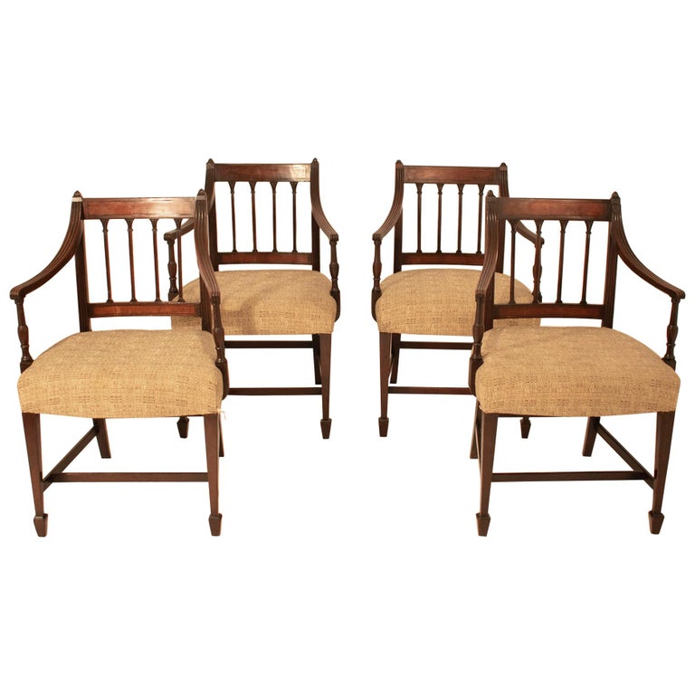 Set of Four III Dining Chairs, Antique, circa 1790, Walnut and