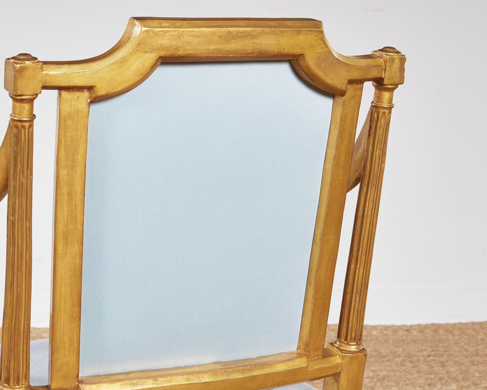 Set di quattro poltrone in legno dorato di Giorgio III in vendita 4