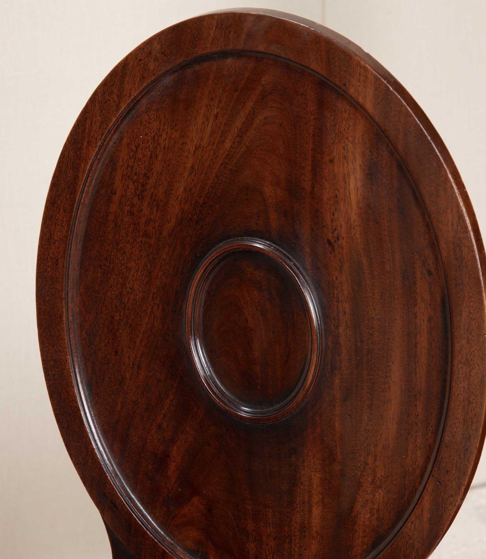 XVIII secolo Set di quattro sedie da sala in mogano di Giorgio III in vendita