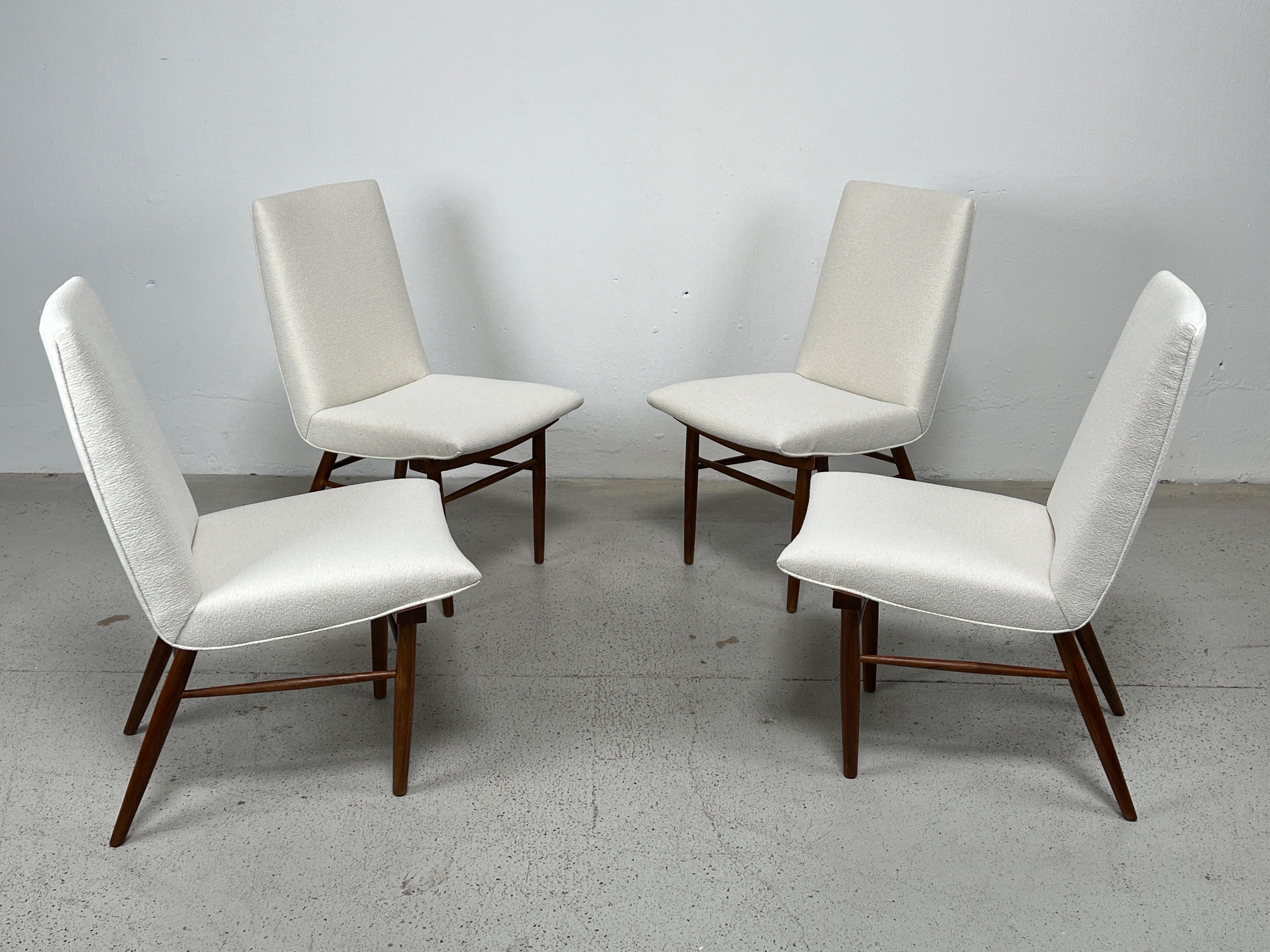 Set of Four George Nakashima Model 206 Dining Chairs for Widdicomb In Good Condition For Sale In Dallas, TX