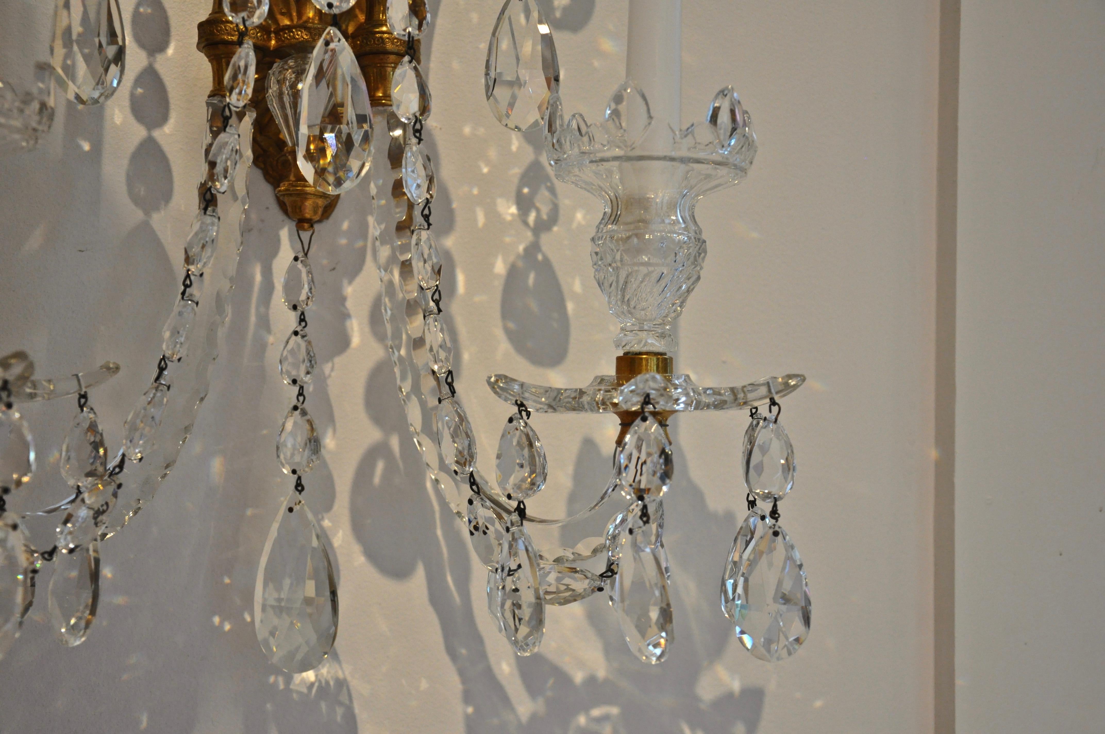 Set of Four Georgian Style Crystal and Gilt Brass Sconces 3