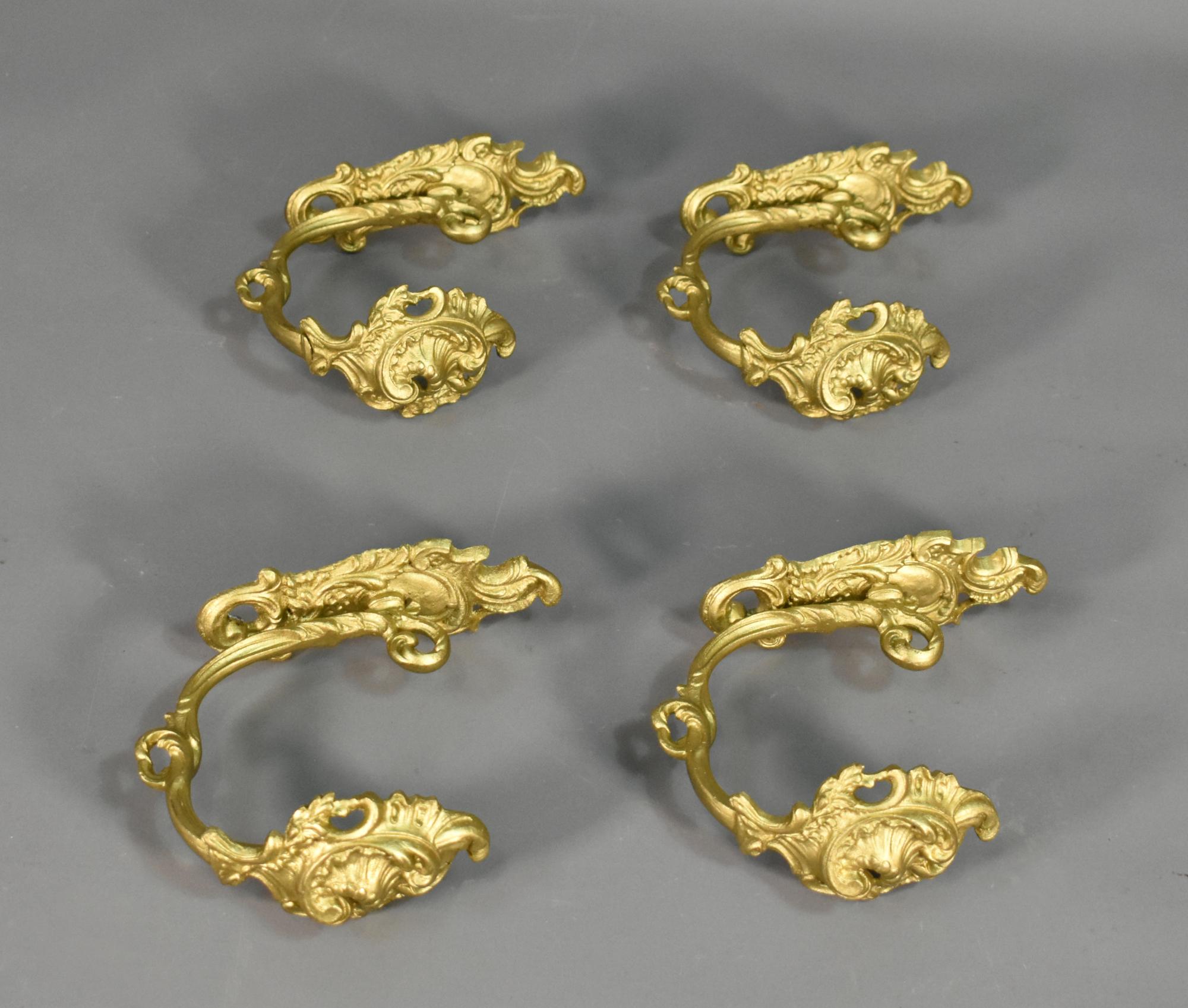 19th Century Set of Four Gilt Bronze Curtain Tie-Backs Louis XV Style