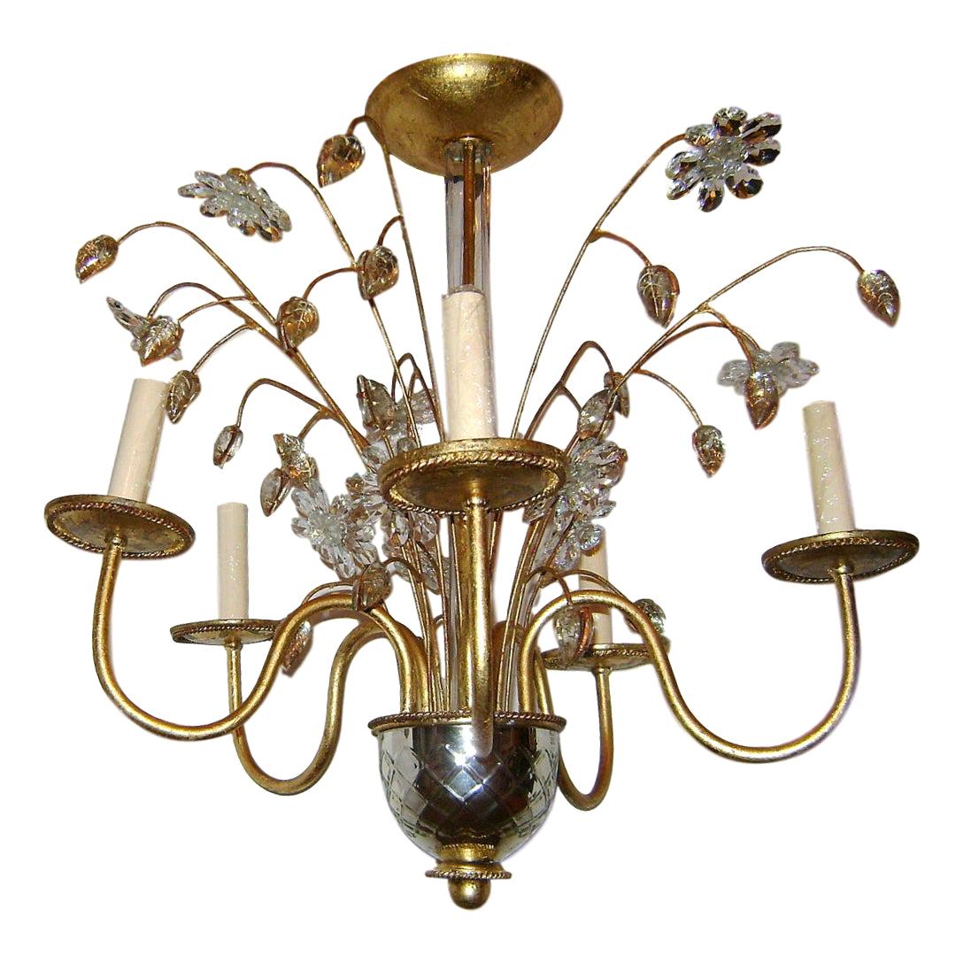 Ensemble de quatre lustres en métal doré et verre moulé, vendus individuellement en vente