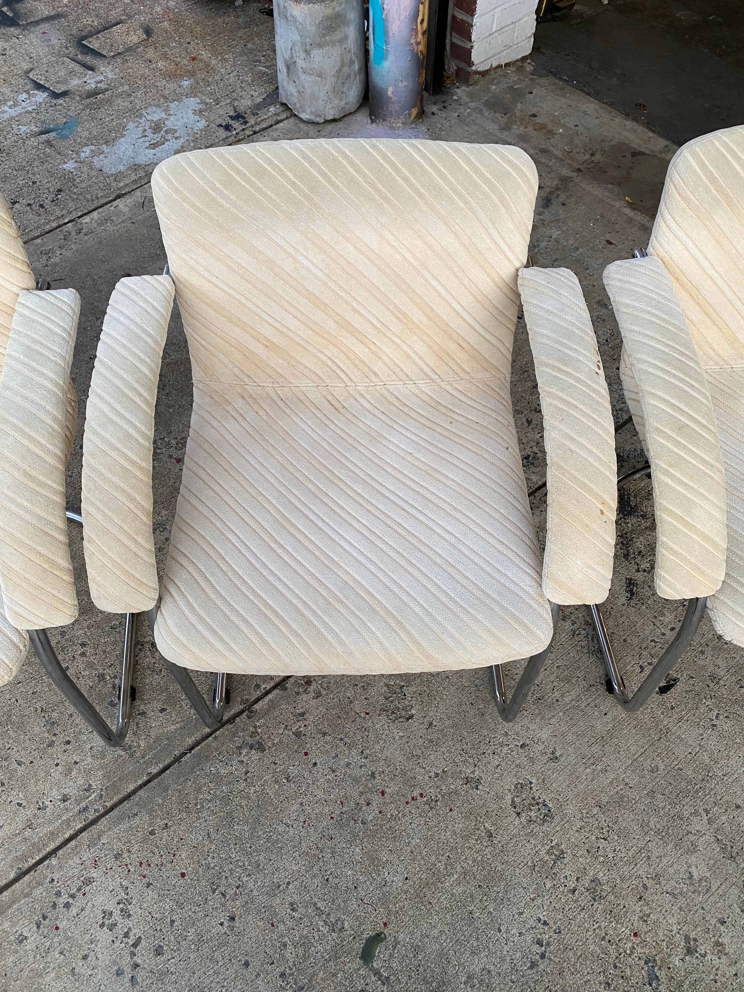 Mid-Century Modern Set of Four Gino Sarfatti Dining Chairs by Saporiti Italia for Reupholstery