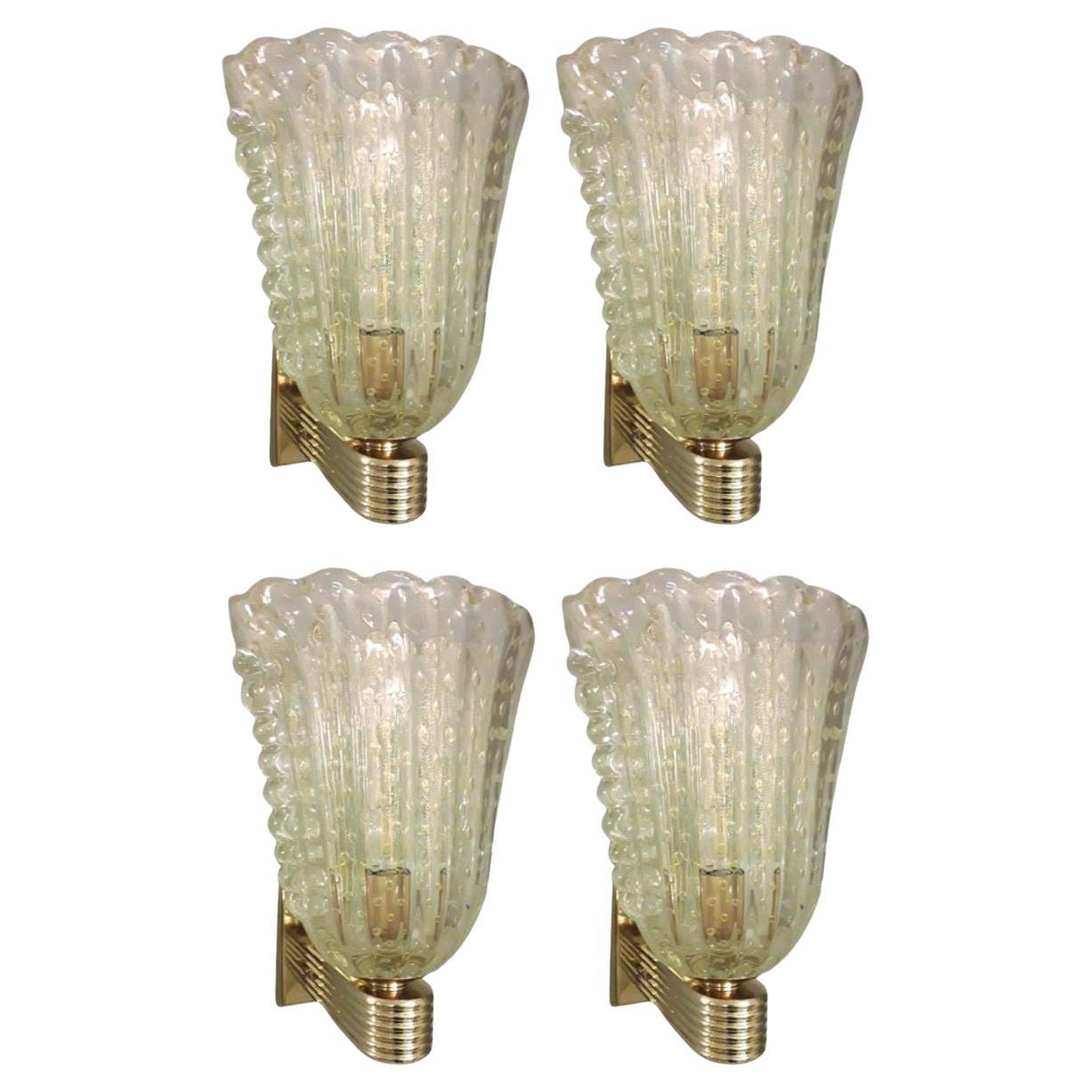 Set di quattro lampade a bolla dorate di Murano di Barovier&Toso. Italia, anni
50.