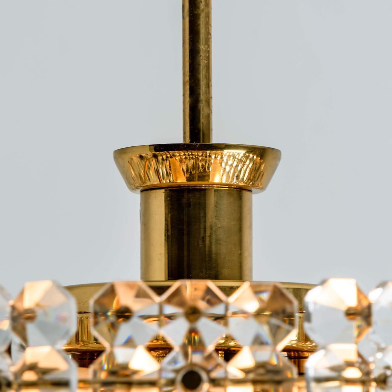 Set von vier vergoldeten Kinkeldey-Kristallglas-Leuchten, 1960er Jahre im Angebot 7