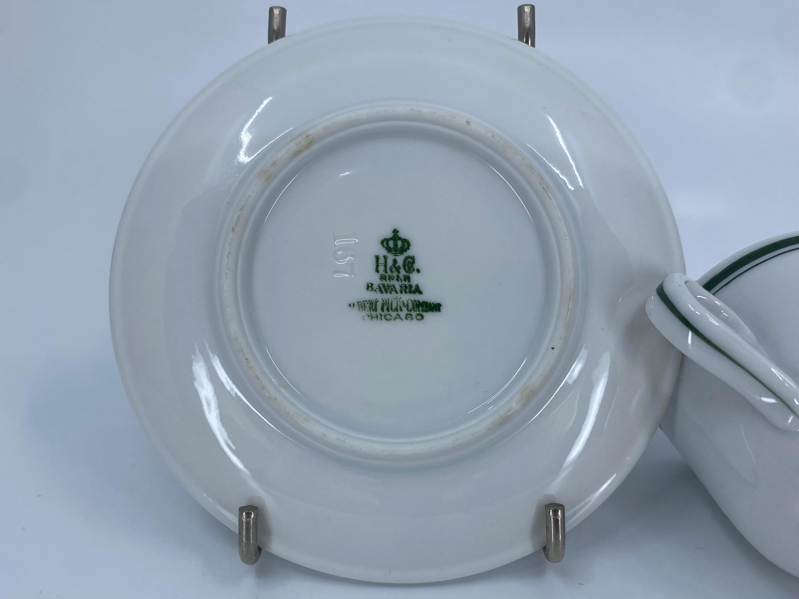 Ensemble de quatre tasses à espresso et soucoupes à bandes vertes et blanches en vente 5
