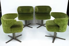Set of four green Gianni Moscatelli Swivel Poney Chairs for Formanova, Italy 197