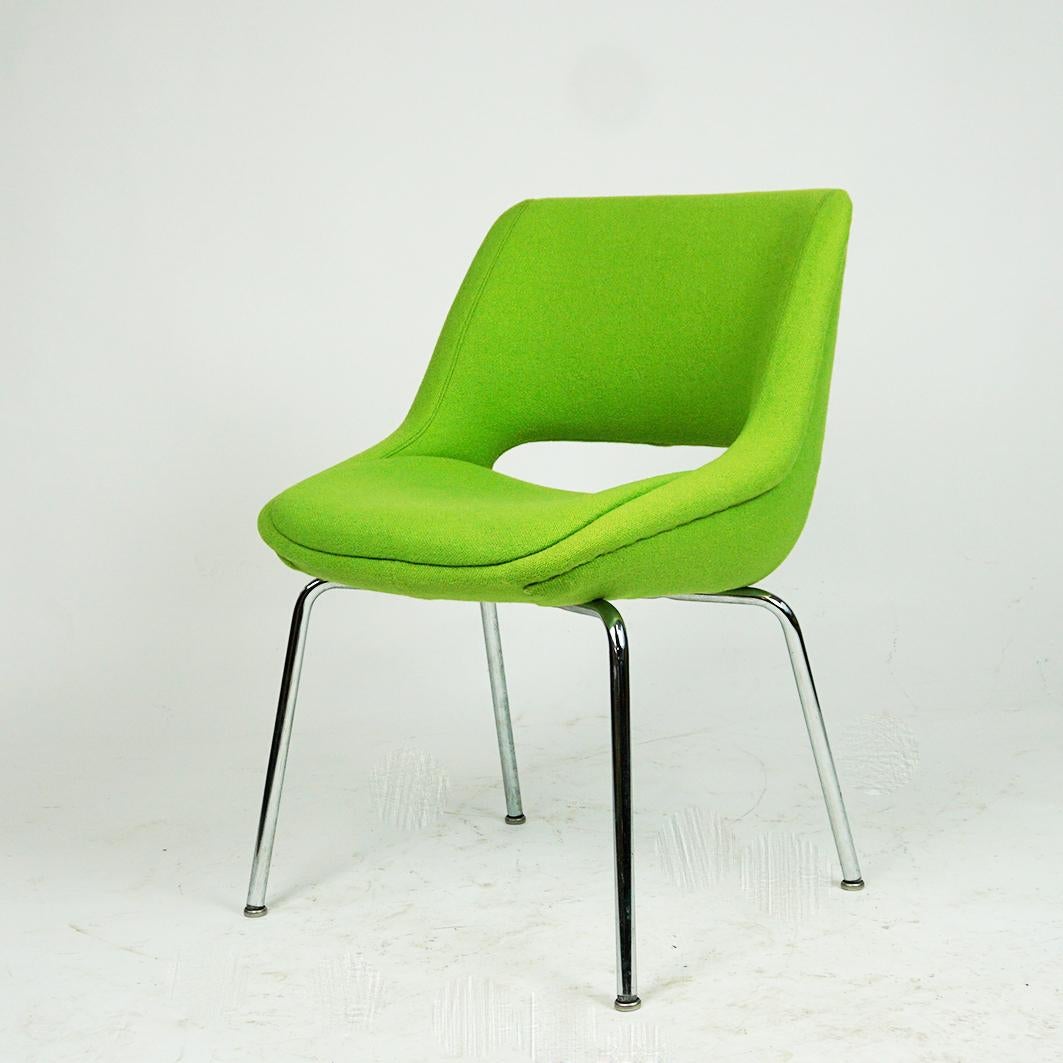 The Mini Kilta chair is a Finnish design classic and was designed by Finnish designer Olli Mannermaa for Martela Finland 1955.

Kilta's timeless design and comfortable fit ensure its enduring popularity. It is a popular mid-century modern vintage