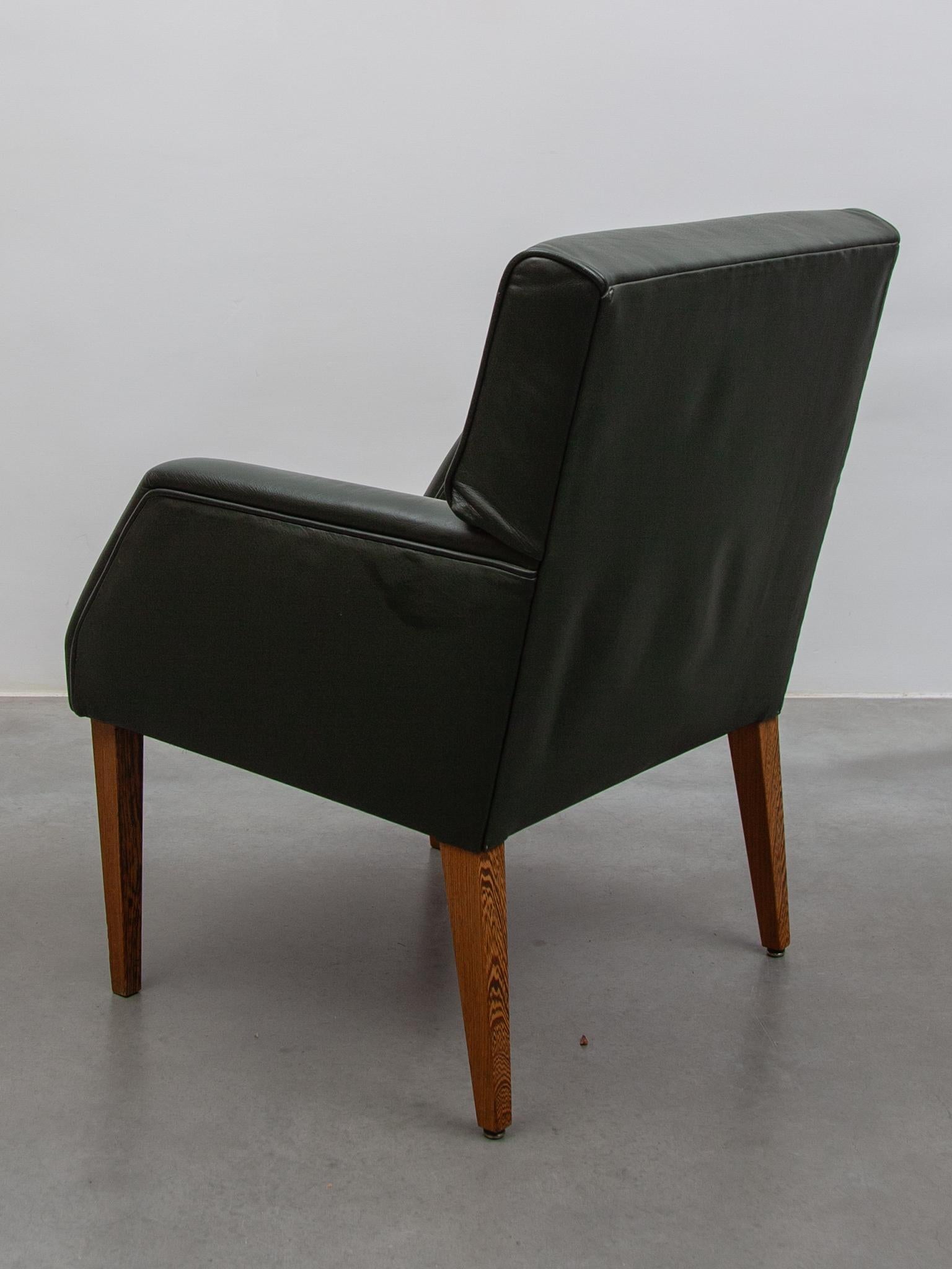 Set of Four Green Leather Arm Lounge Chairs, Denmark For Sale 3