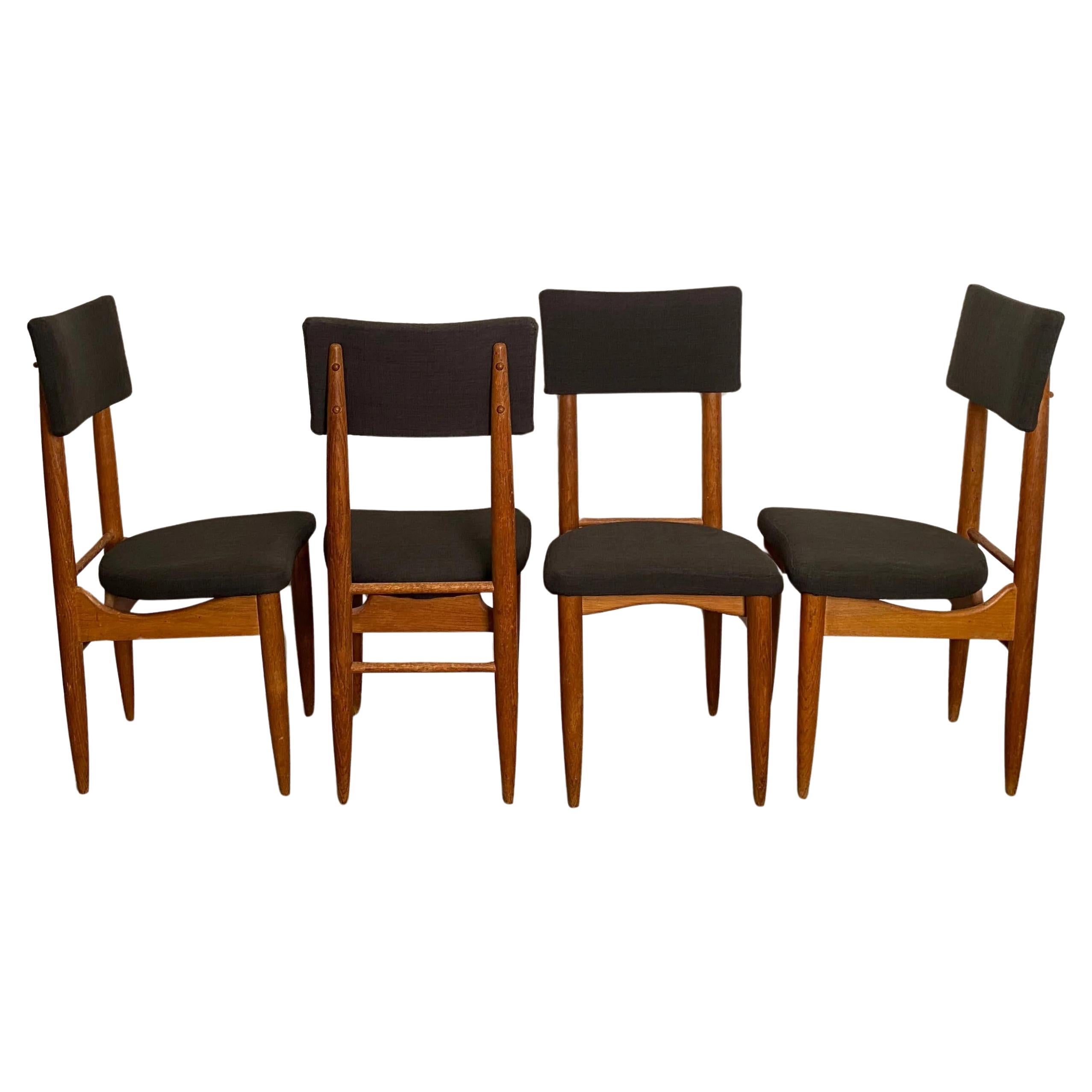 Set of four Guillerme et Chambron chairs, Edition Votre Maison circa 1960 For Sale
