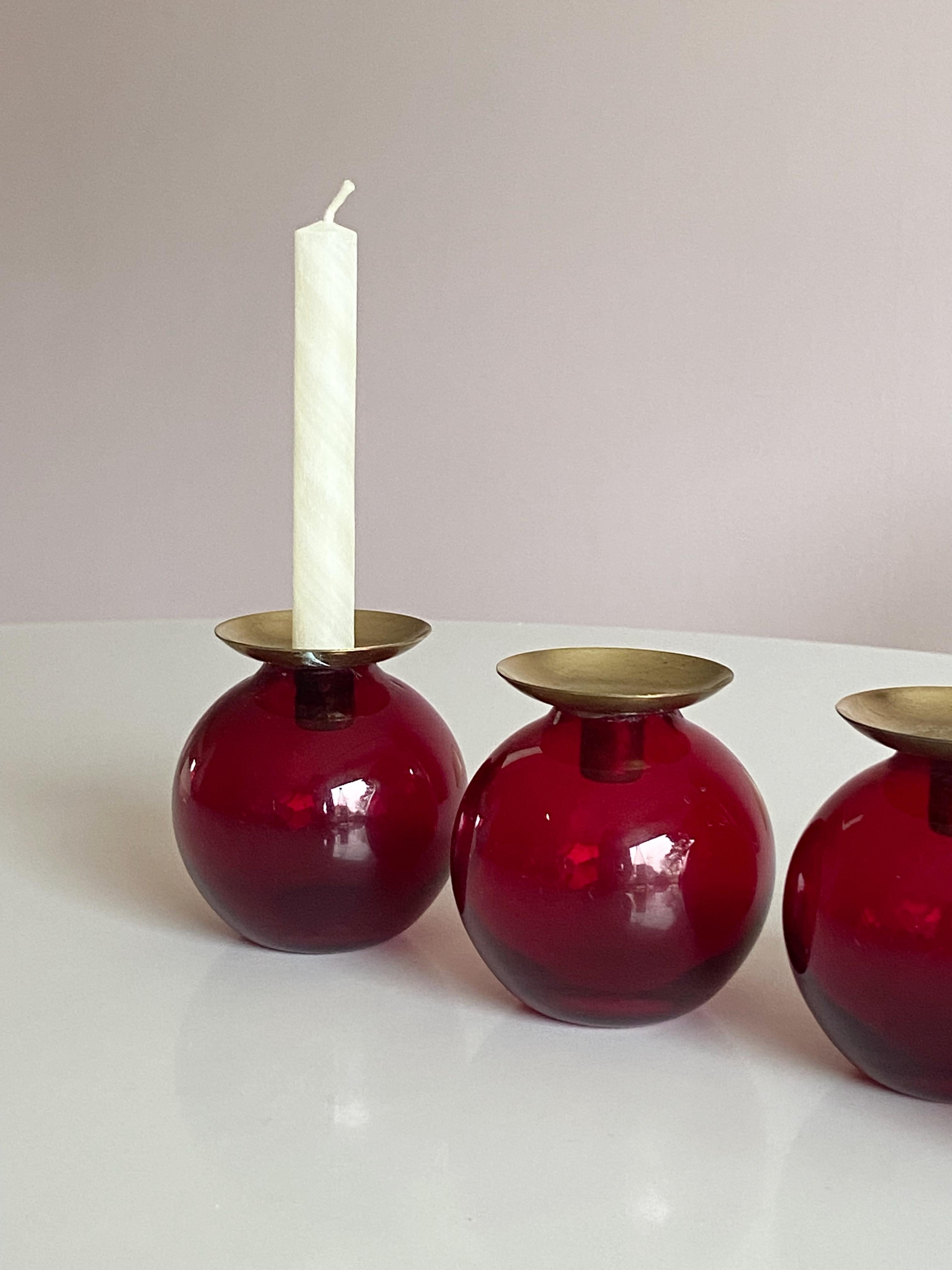 Set of Four Gunnar Ander Lindshammar Glass and Brass Candle Sticks, 1950s For Sale 3
