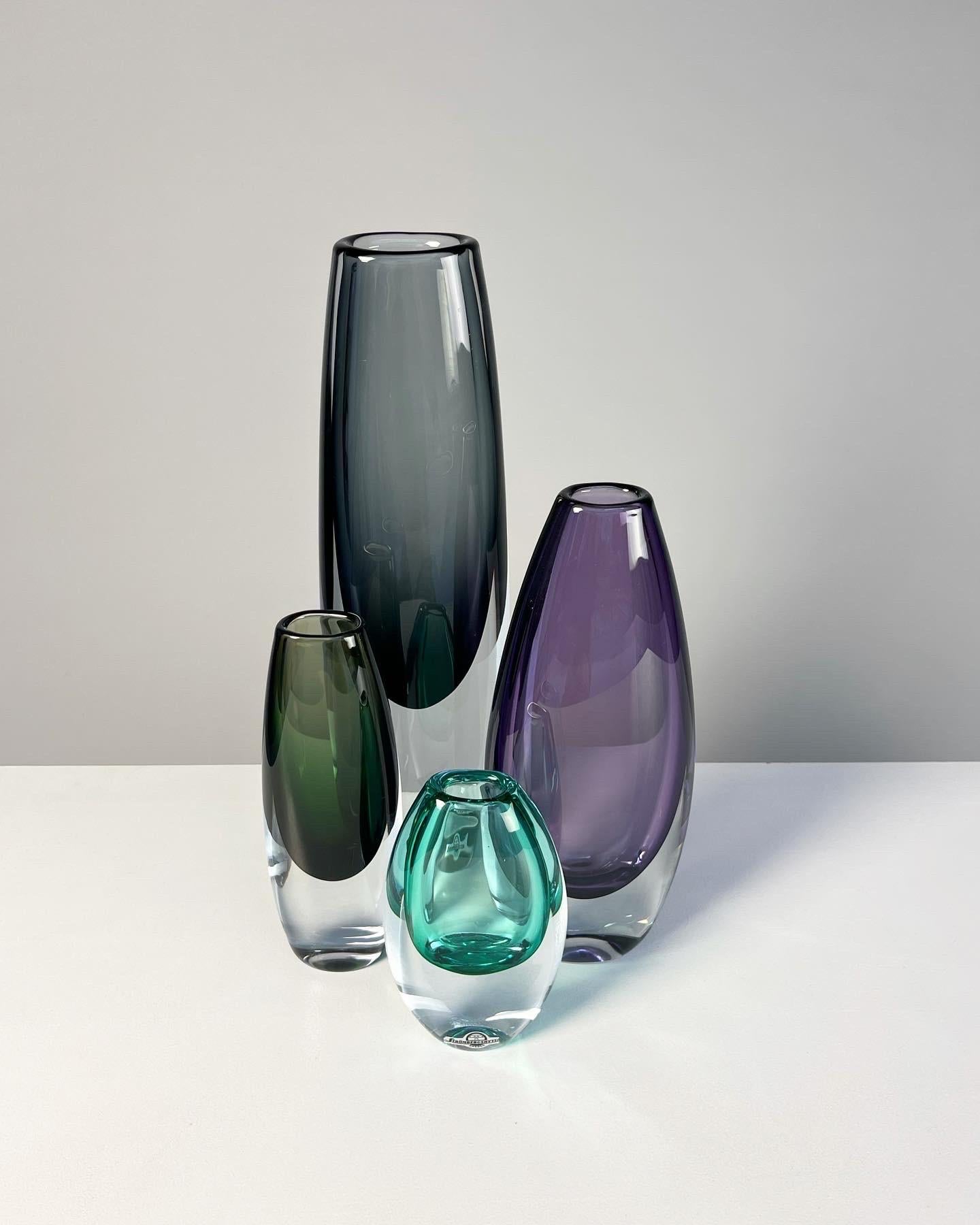 Hand-Crafted Set of Four Gunnar Nylund Vases Crystal Sommerso Strömbergshyttan Sweden 1960s