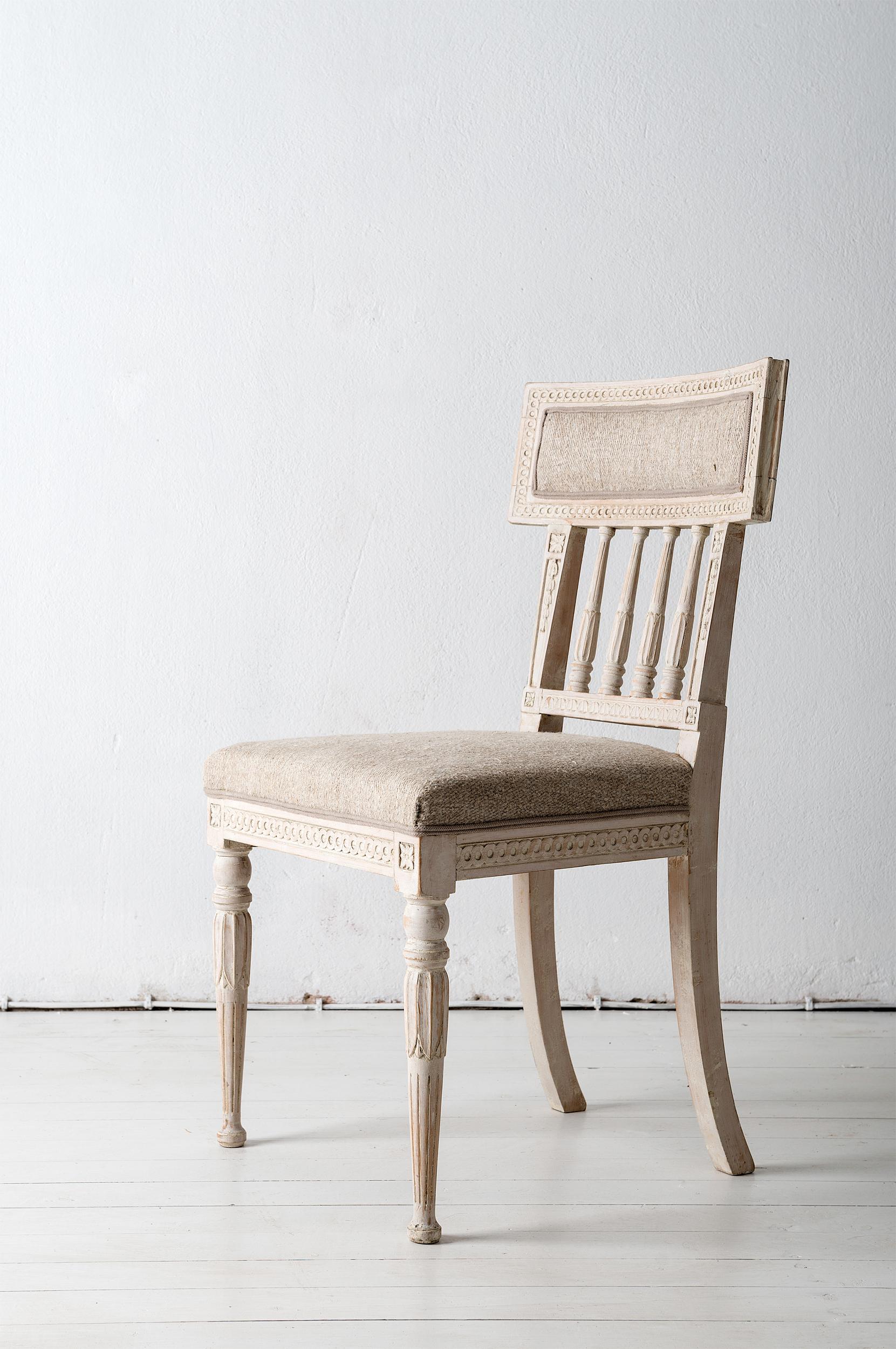 Set of Four Gustavian Dining Chairs 6