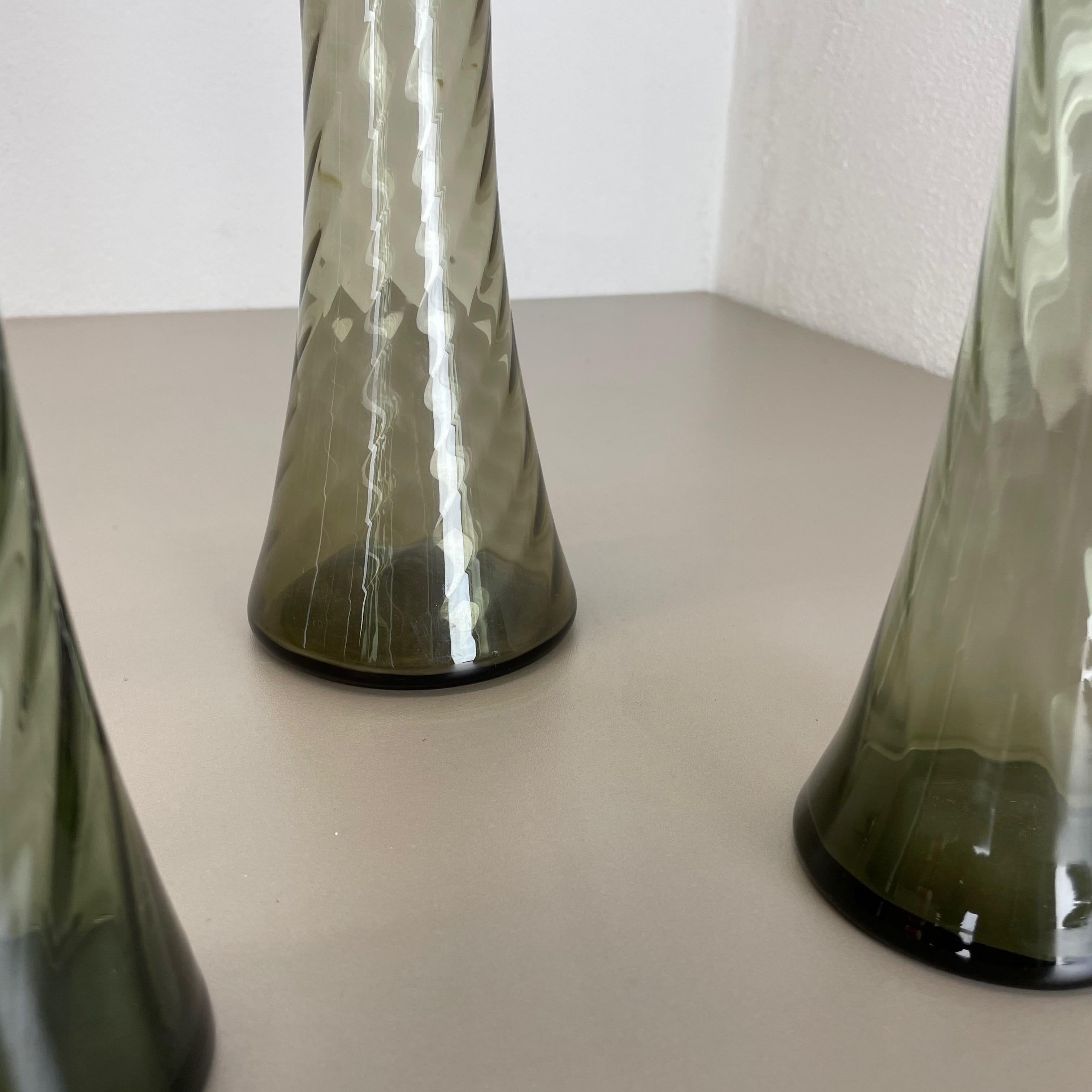 Set of Four Hand Blown Crystal Glass Vases Made by Alfred Taube, Germany, 1960s For Sale 9
