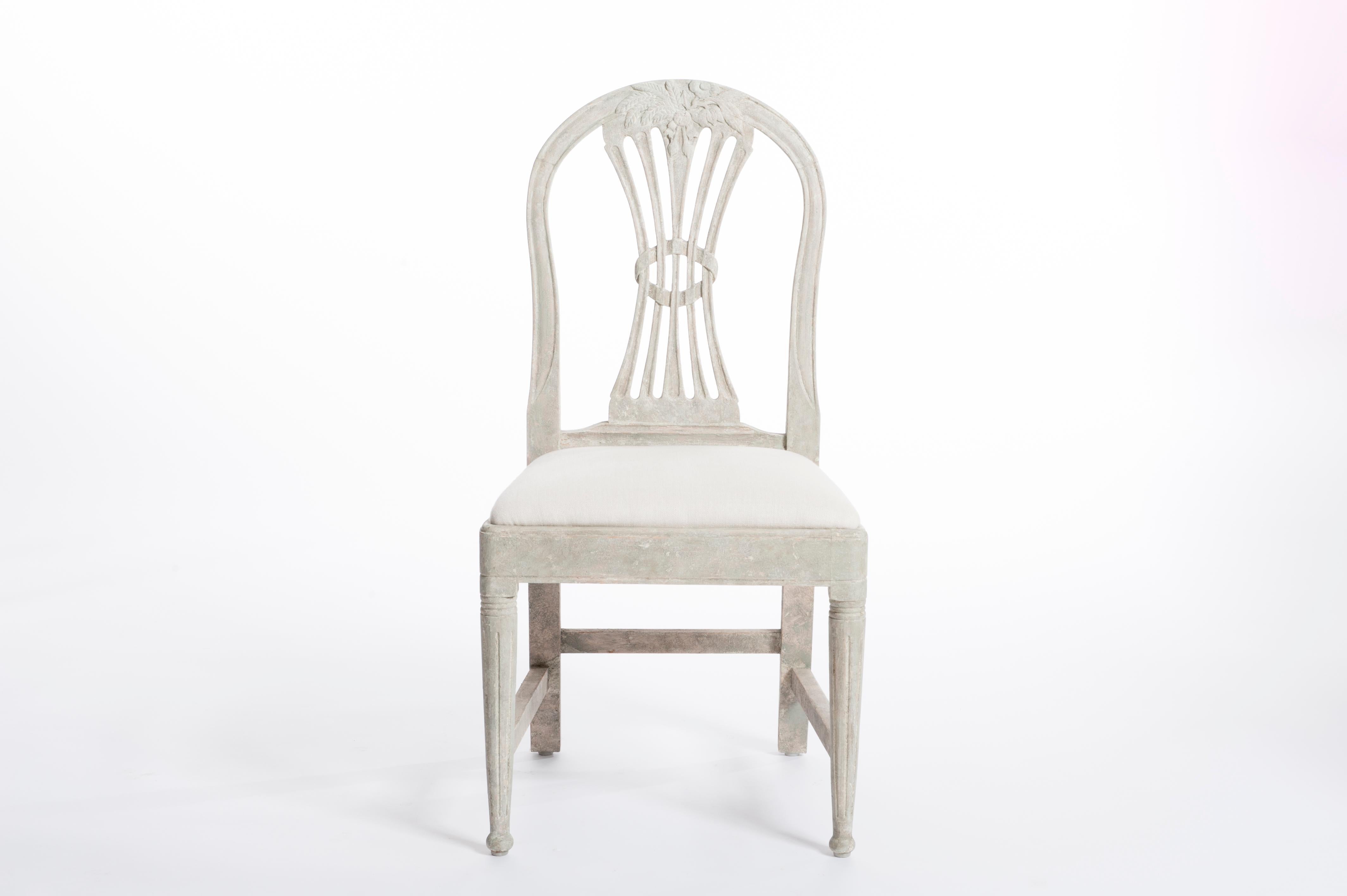 4 Hand Painted Gustavian Dining Chairs in Pale Green-Gray Color 19th Century In Good Condition In Salzburg, AT