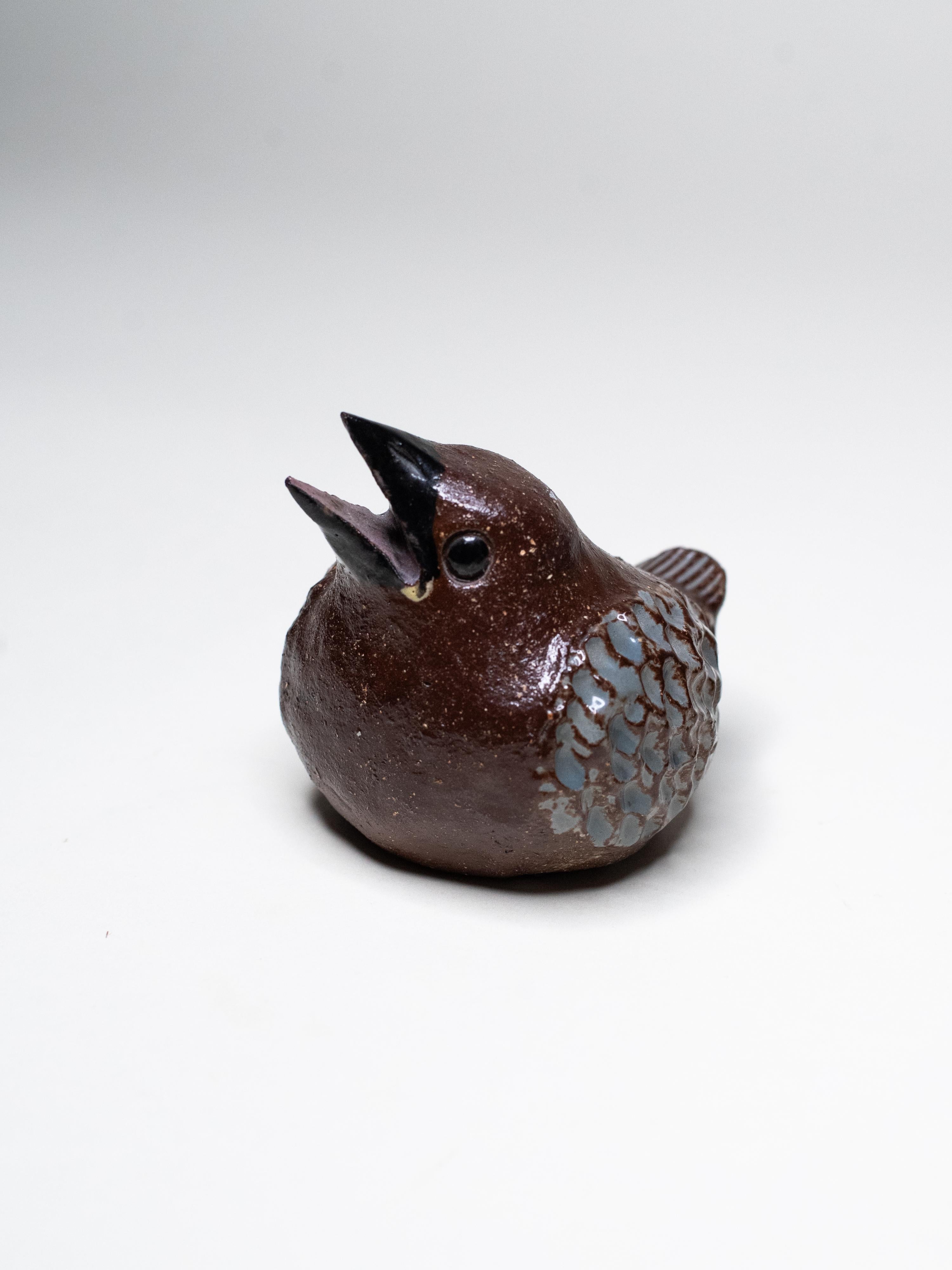 Set of Four Hand-Signed Stoneware Birds by Bengt Wall, Sweden, 1970s For Sale 2