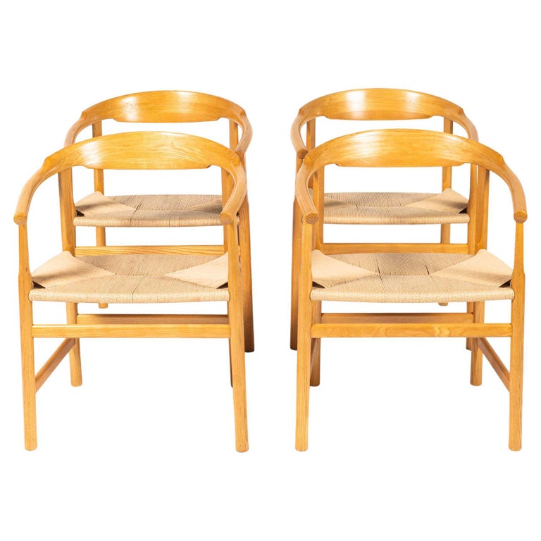 Set of Four Hans Wegner for PP Møbler PP 209 Chairs in Oiled Oak and Papercord For Sale 1stDibs
