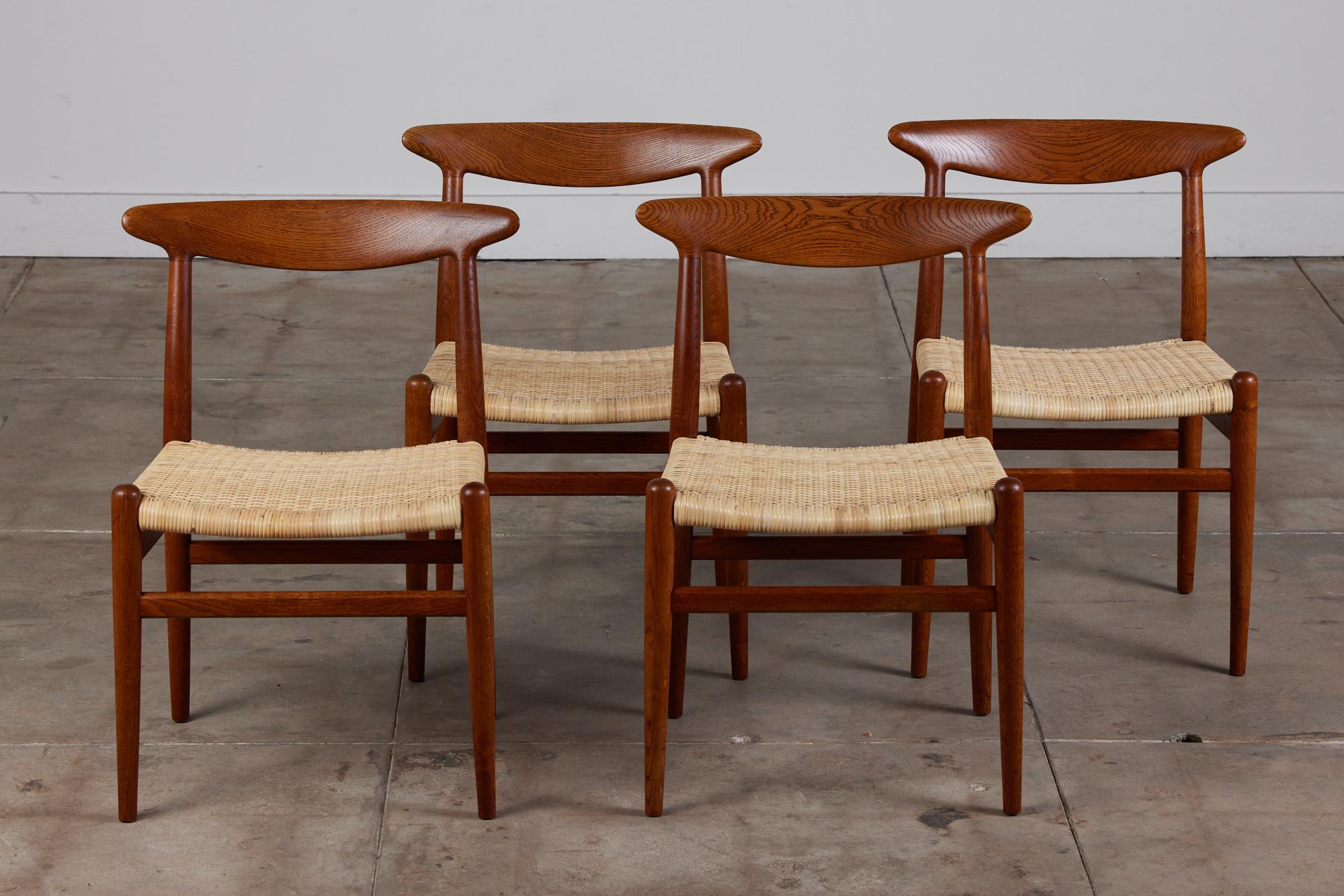 Mid-Century Modern Set of Four Hans Wegner W2 Dining Chairs for C.M. Madsen