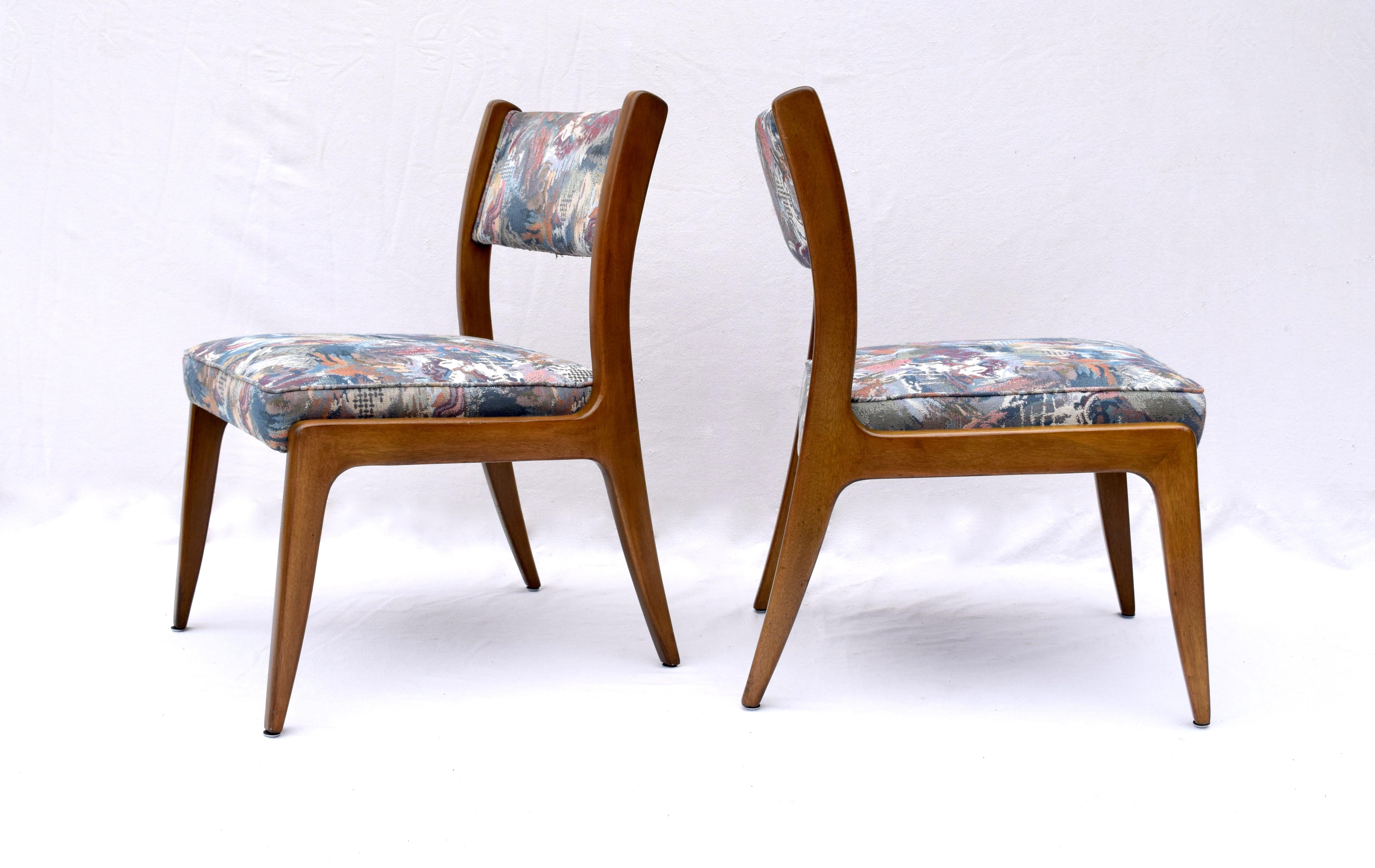 Acajou Harvey Probber ensemble de quatre chaises de salle à manger en acajou, années 1950 en vente