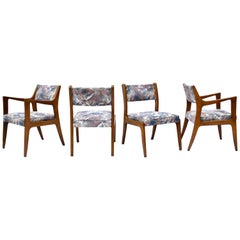 Juego de cuatro sillas de comedor de caoba Harvey Probber, años 50