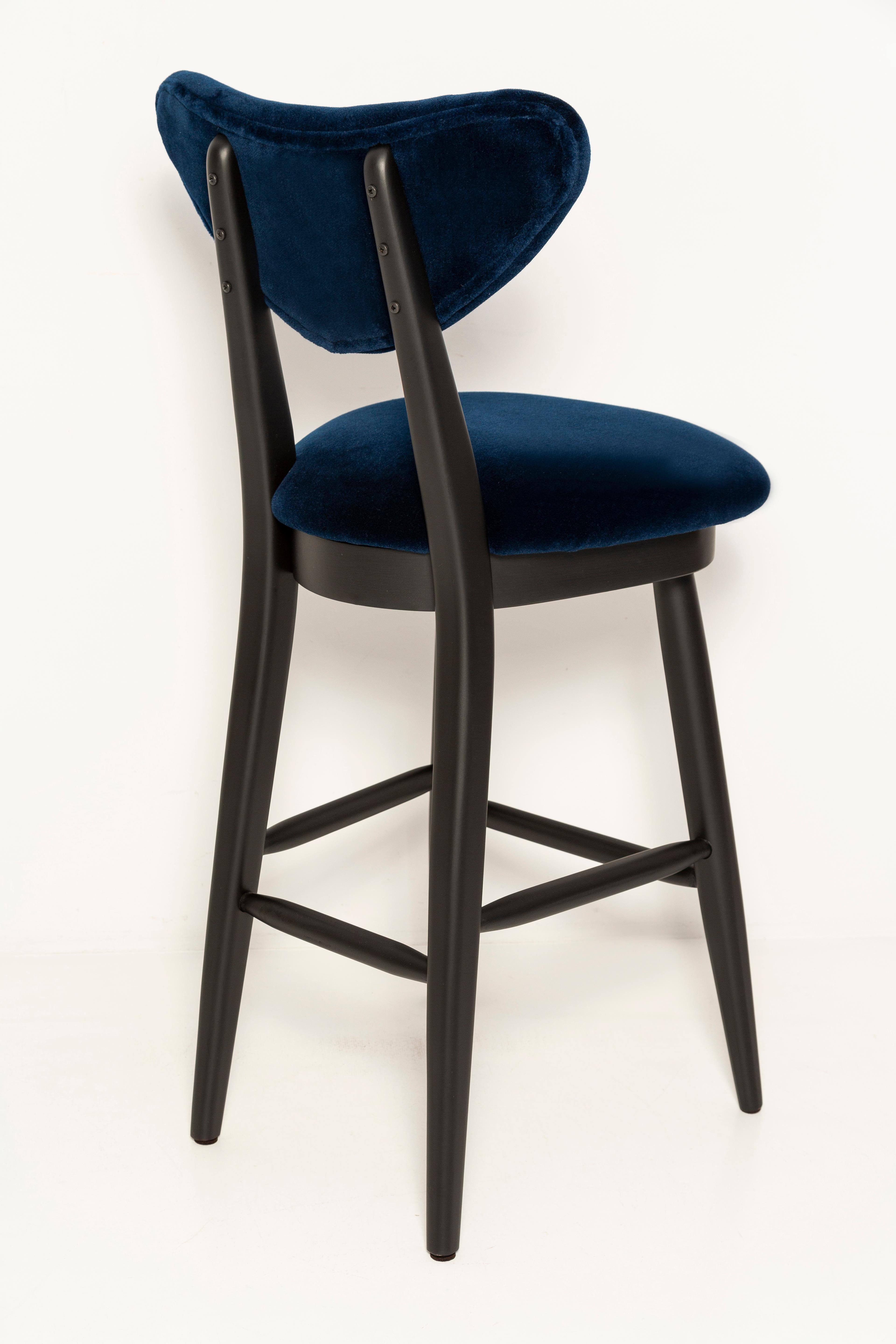 Set of Four Heart Bar Stools, Alpaca Wool, by Vintola Studio, Europe, Poland. For Sale 6