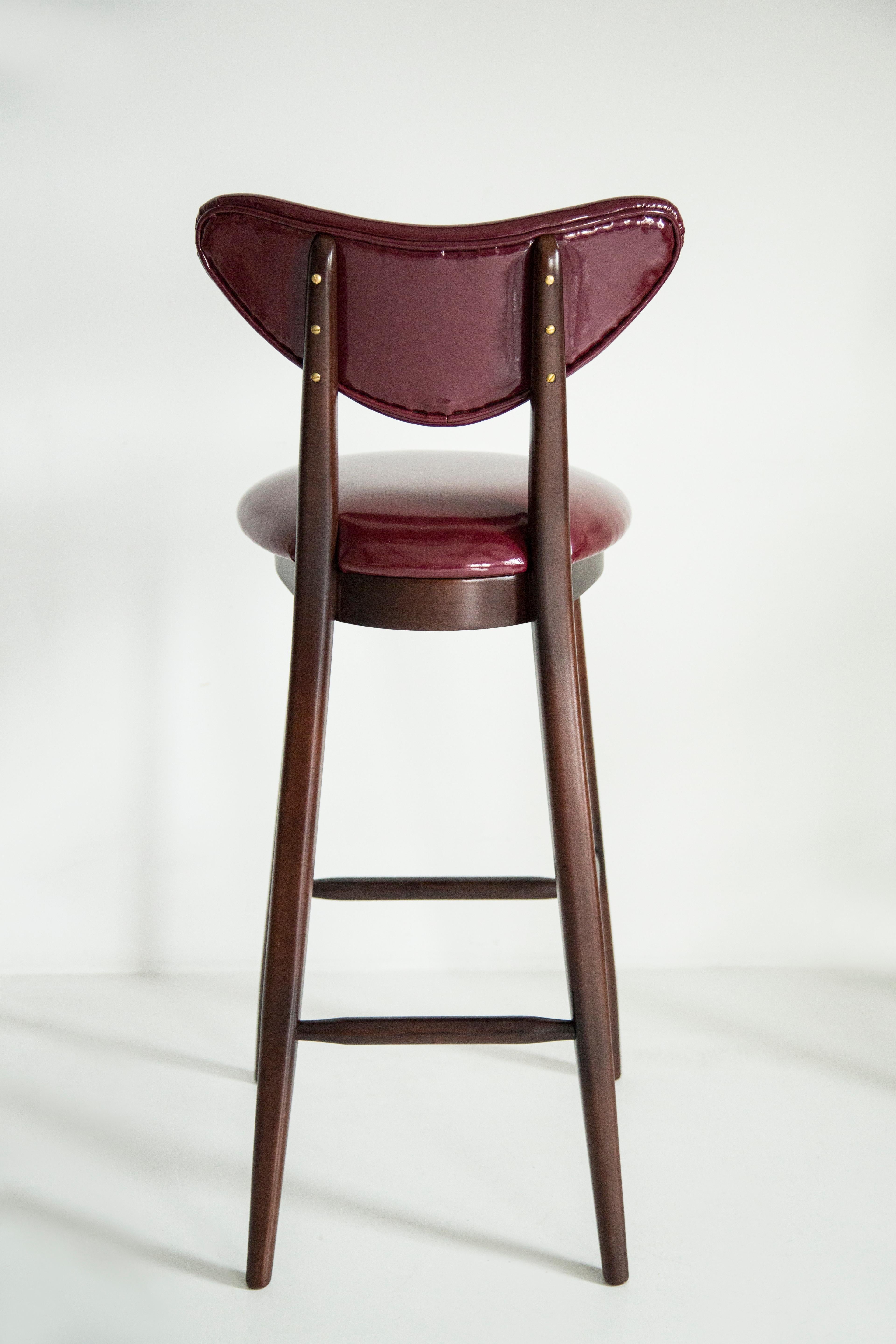 Ensemble de quatre tabourets de bar à cœur, par Vintola Studio, Europe, Pologne. en vente 3