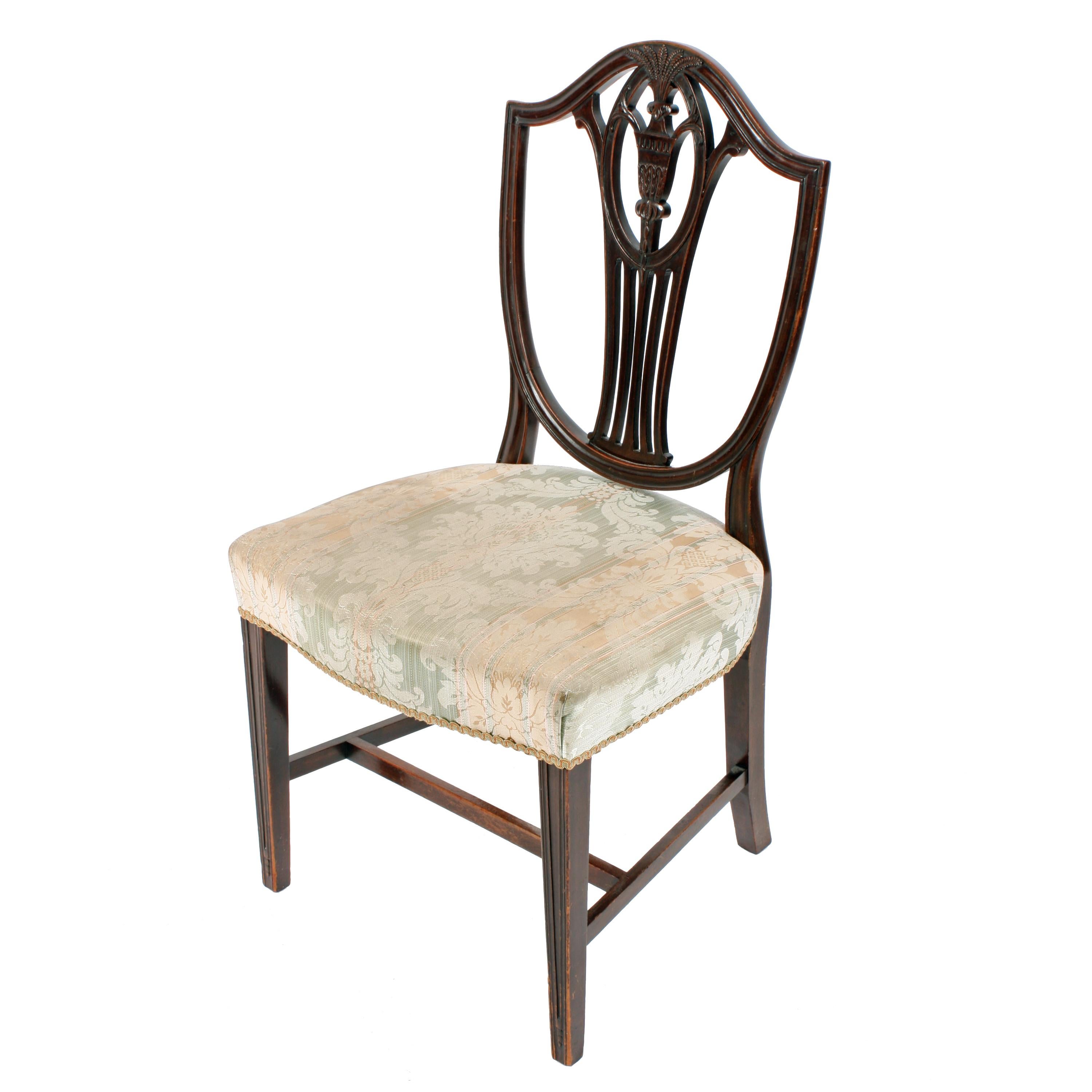 Late 19th Century Set of Four Hepplewhite Style Chairs For Sale
