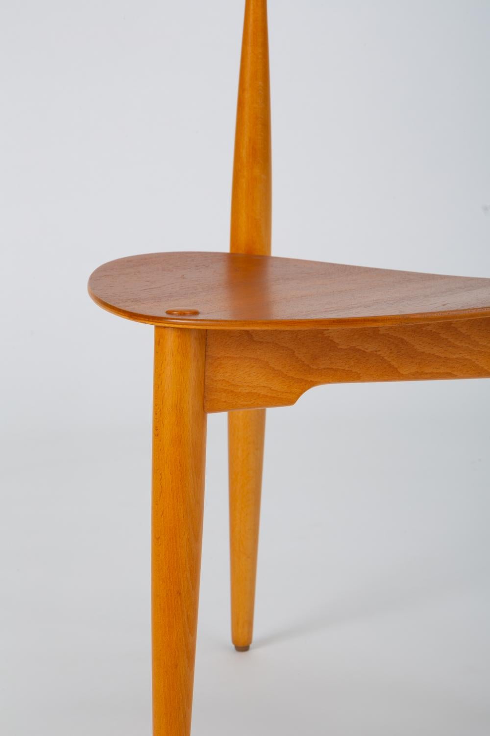 Set of Four “Hjertstolen” Dining Chairs by Hans Wegner for Fritz Hansen 3