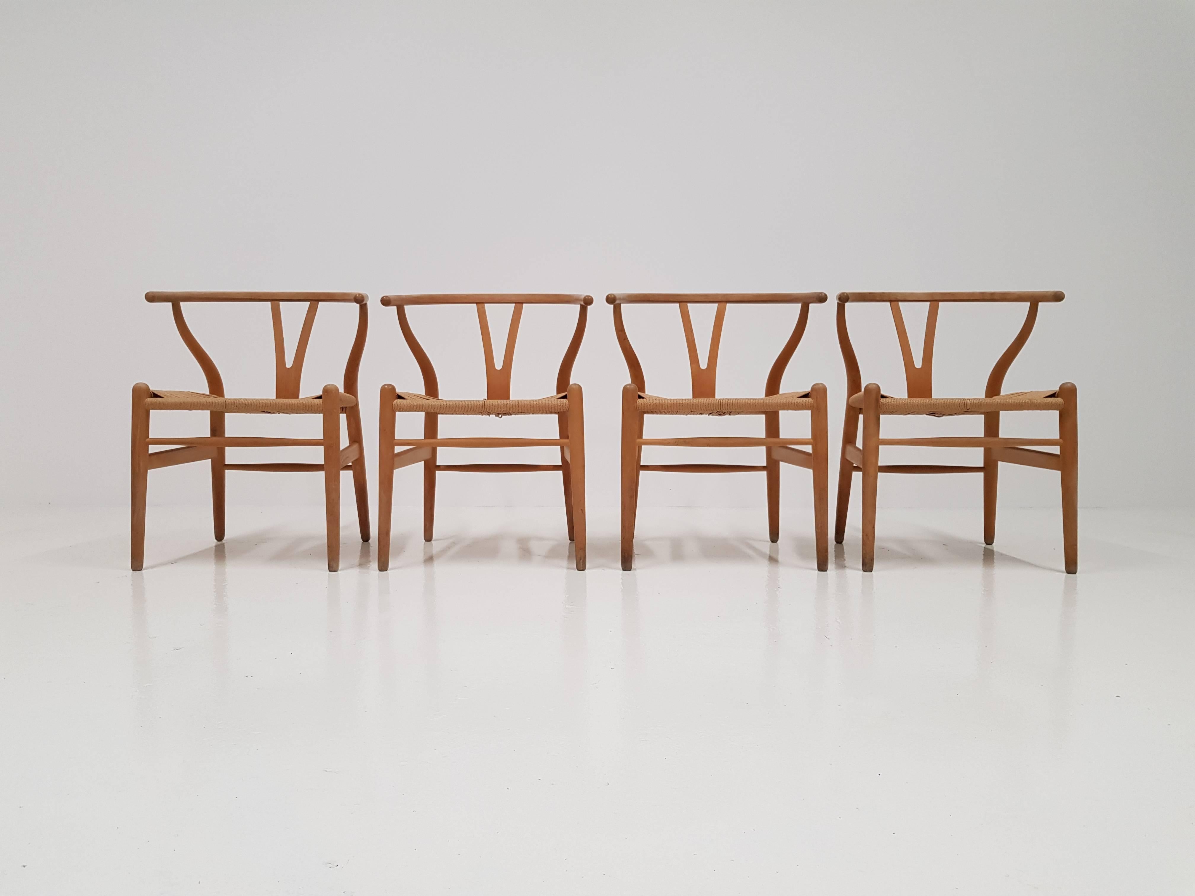 20th Century Set of Four Iconic Vintage Danish Hans J. Wegner CH24 'Wishbone' Chairs