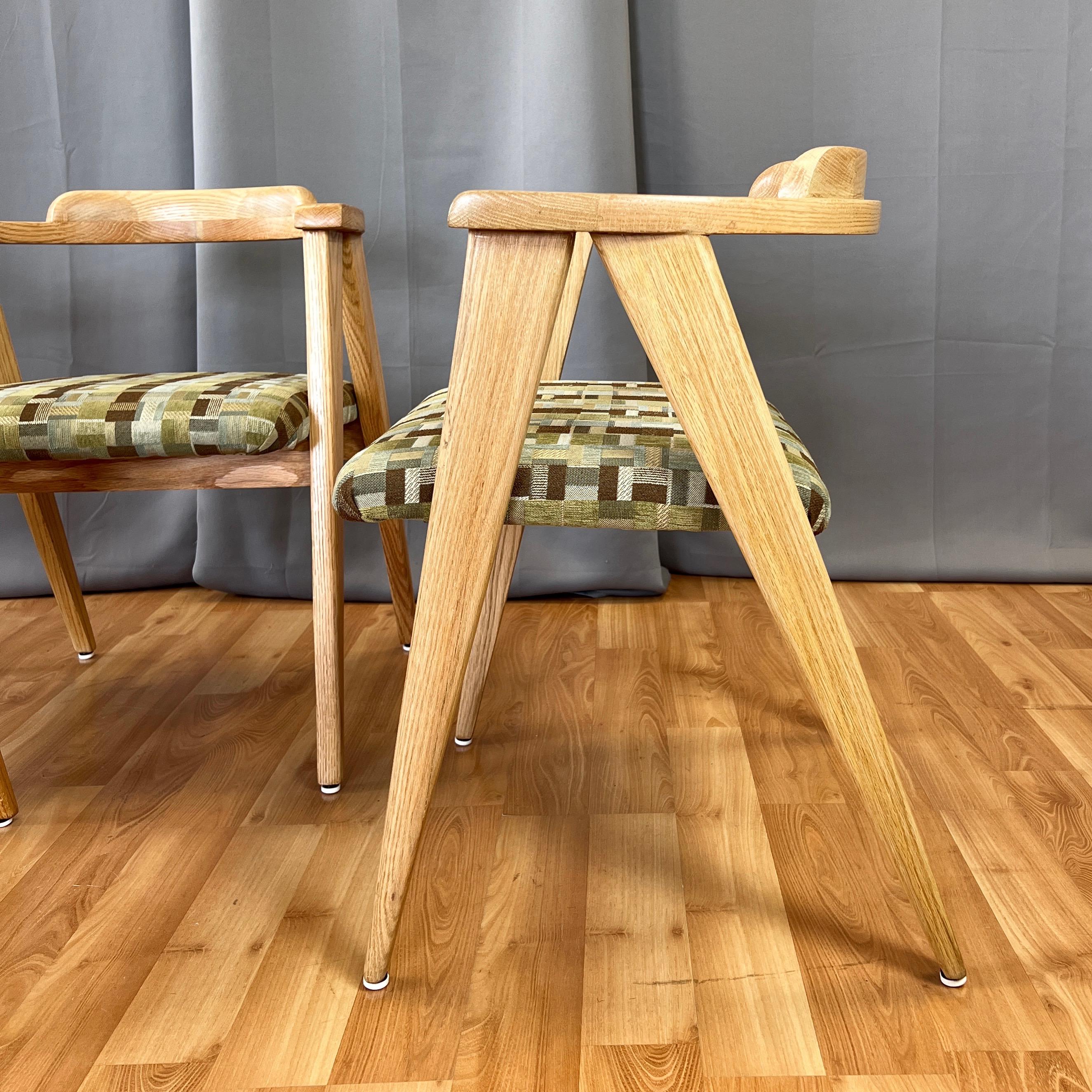 Set of Four Indiana Chair Co. Live Oak Compass Leg Dining Chairs, Early 1950s In Good Condition For Sale In San Francisco, CA
