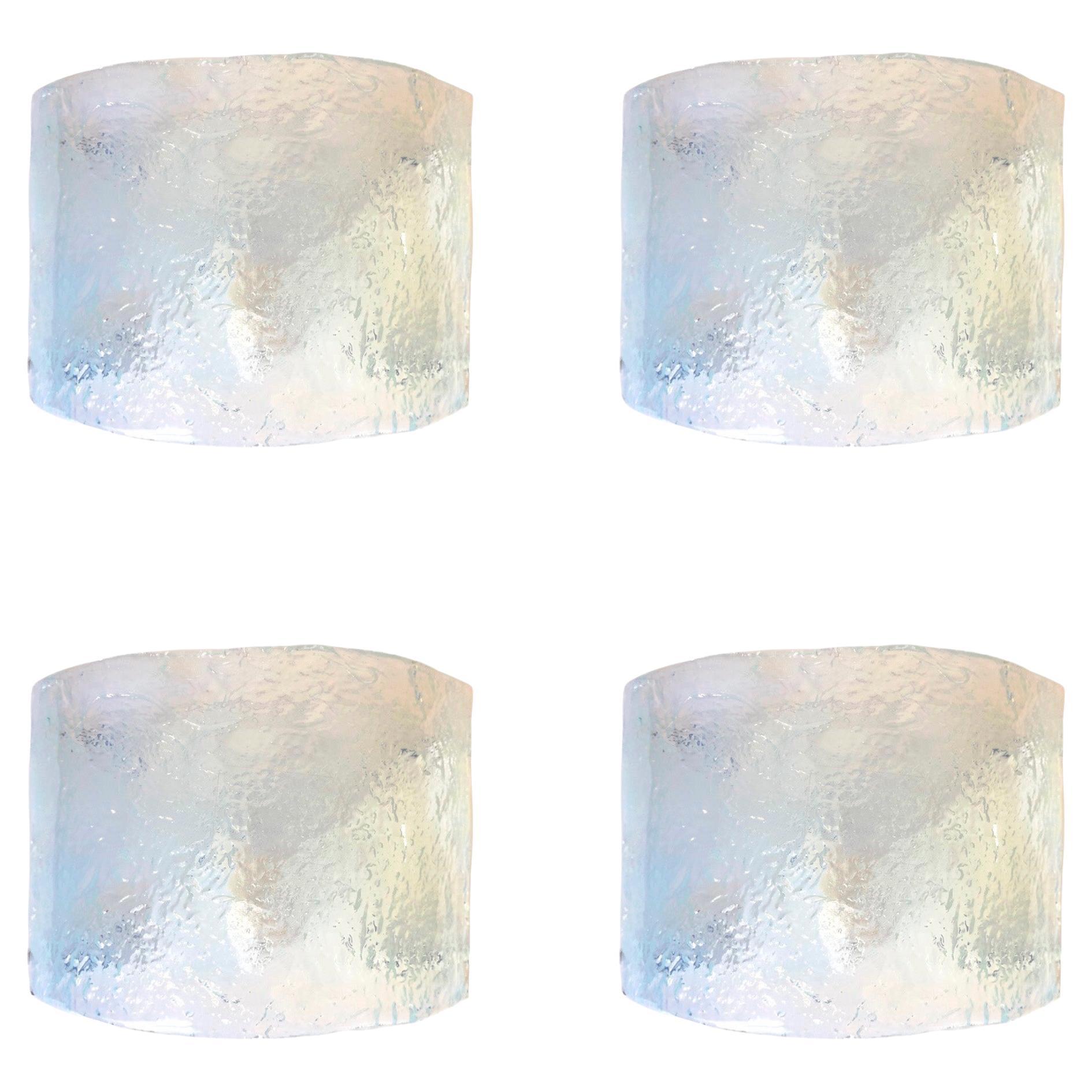 Juego de cuatro apliques de pared de Murano iridiscente de Carlo Nason para Mazzega, años 70