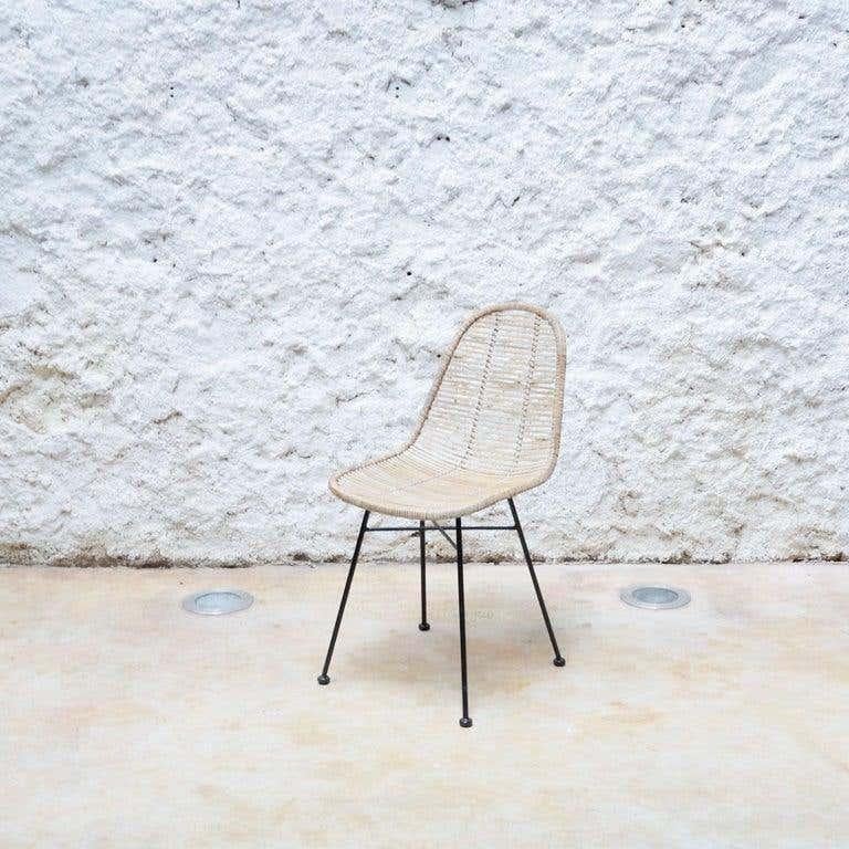Satz von vier Stühlen aus Eisen und Bambus, um 1970 im Zustand „Gut“ im Angebot in Barcelona, Barcelona