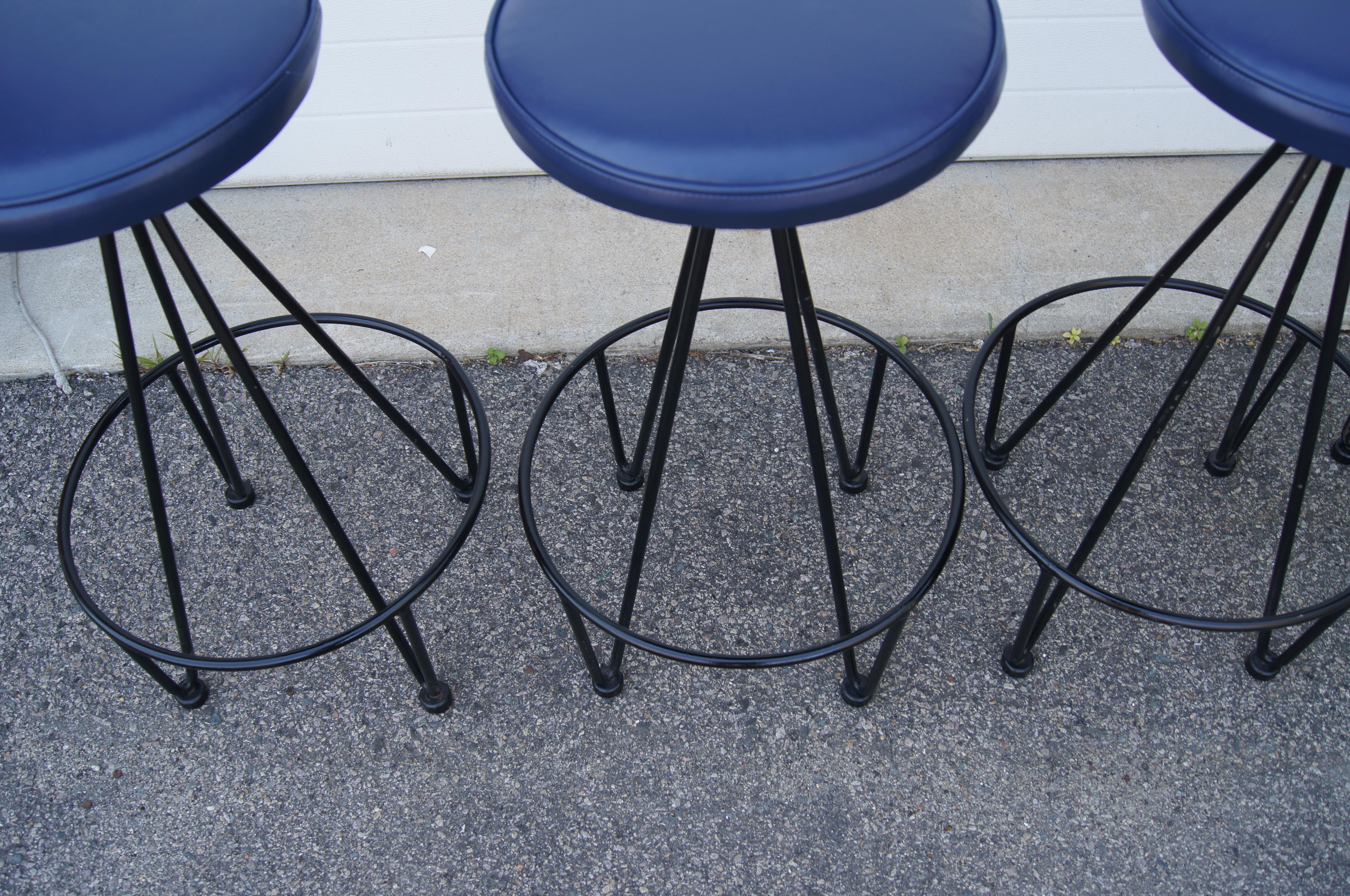 Set of Four Iron and Leather Bar Stools by Frederic Weinberg In Good Condition In Dorchester, MA