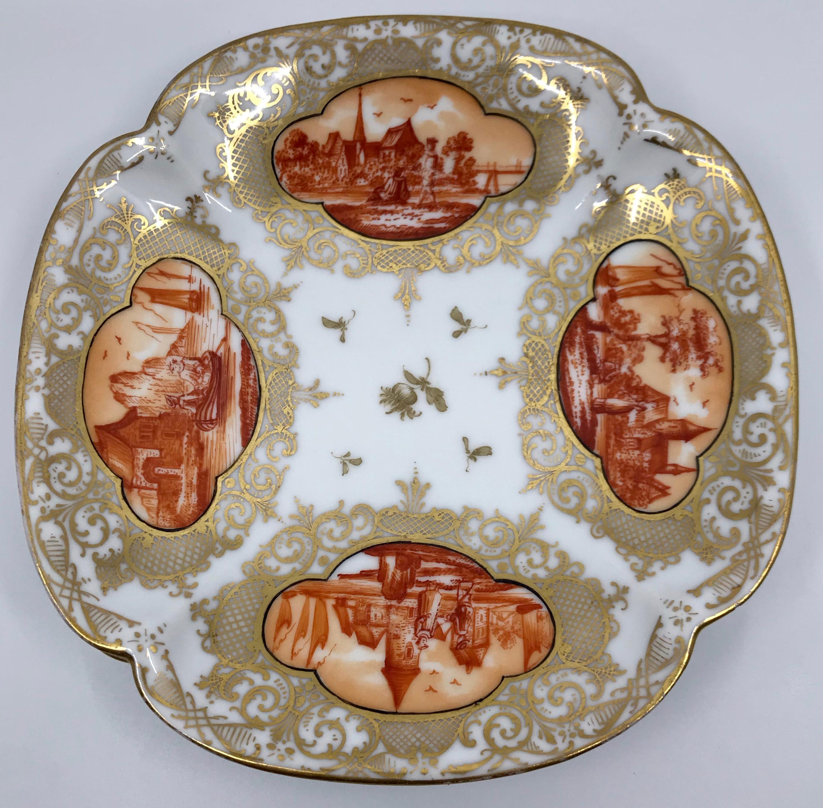 Set of Four Orange and Gilt Painted Plates In Good Condition For Sale In New York, NY