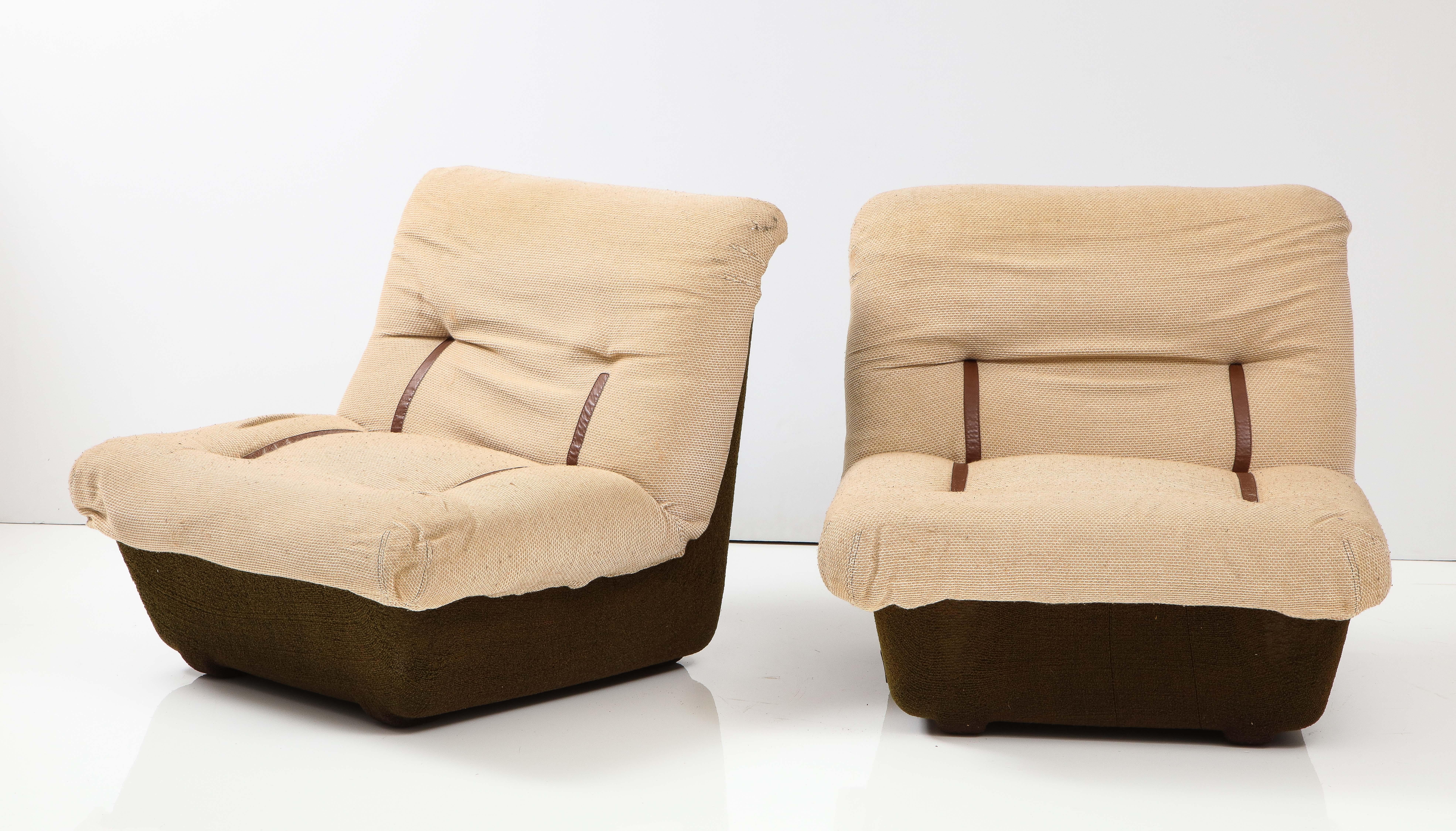 Set of Four Italian 1970's Lounge Chairs by Lev & Lev For Sale 2