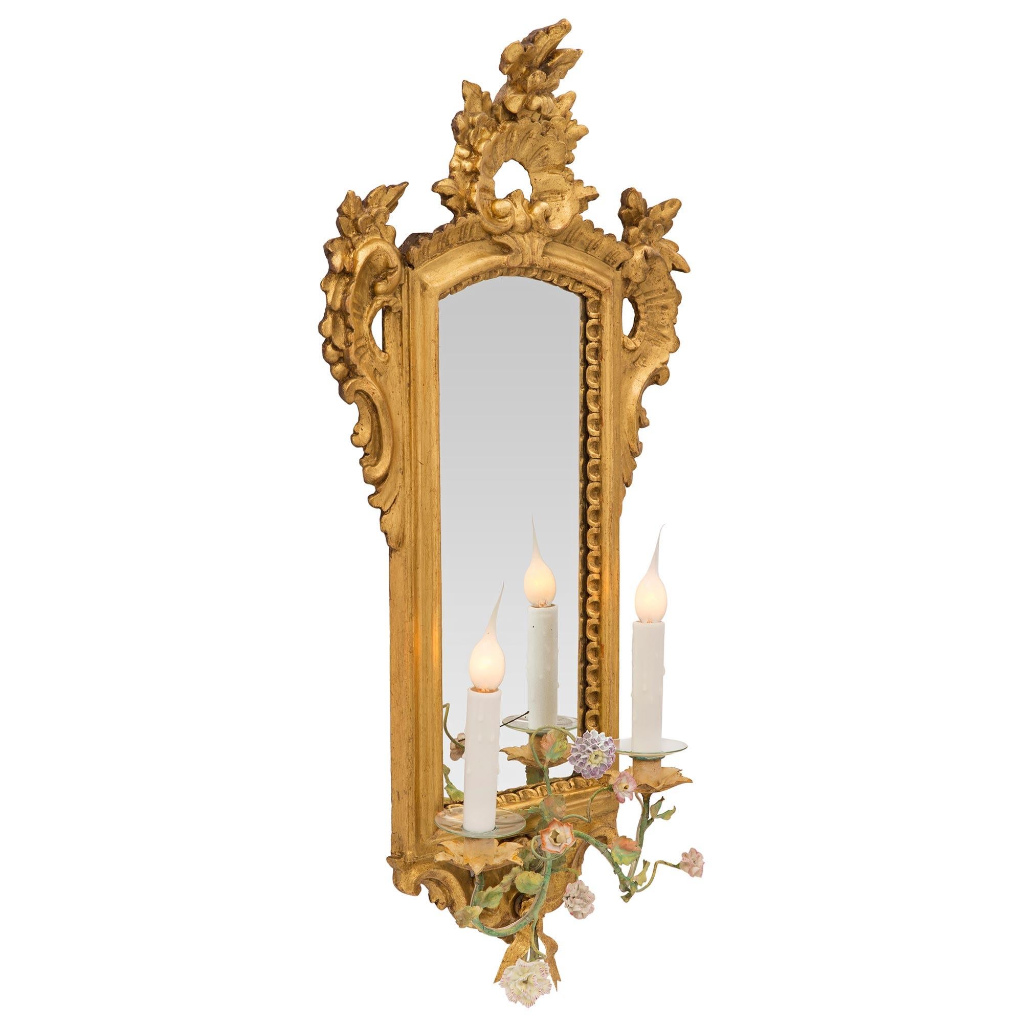 Patinated Set of Four Italian 19th Century Louis XV St. Giltwood and Mirrored Sconces For Sale