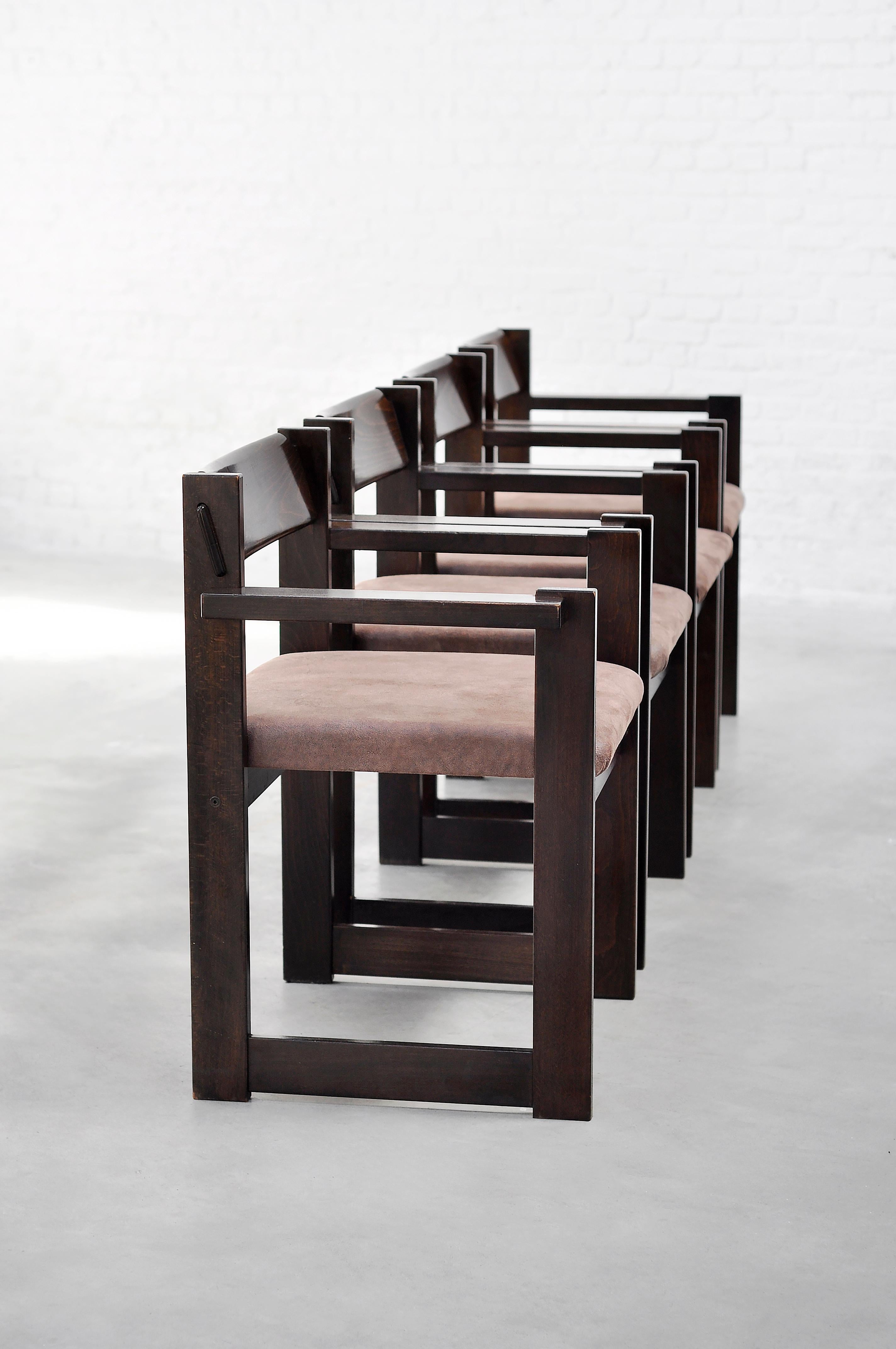Set of Four Italian Architectural Dining Chairs in Stained Wood, 1960s 1