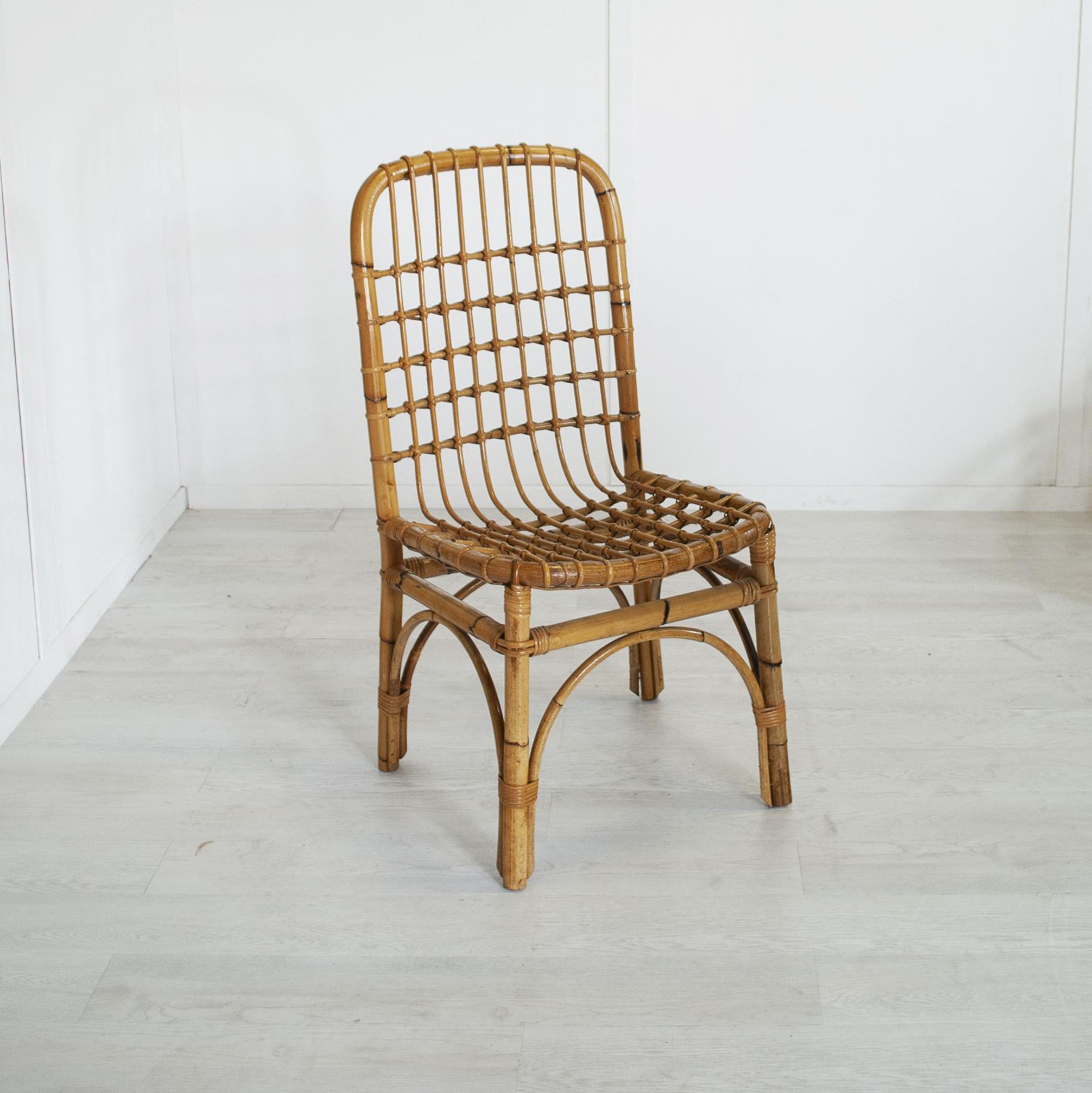 Set of four Italian bamboo folding chairs very confortable, mid 60s. For Sale 2