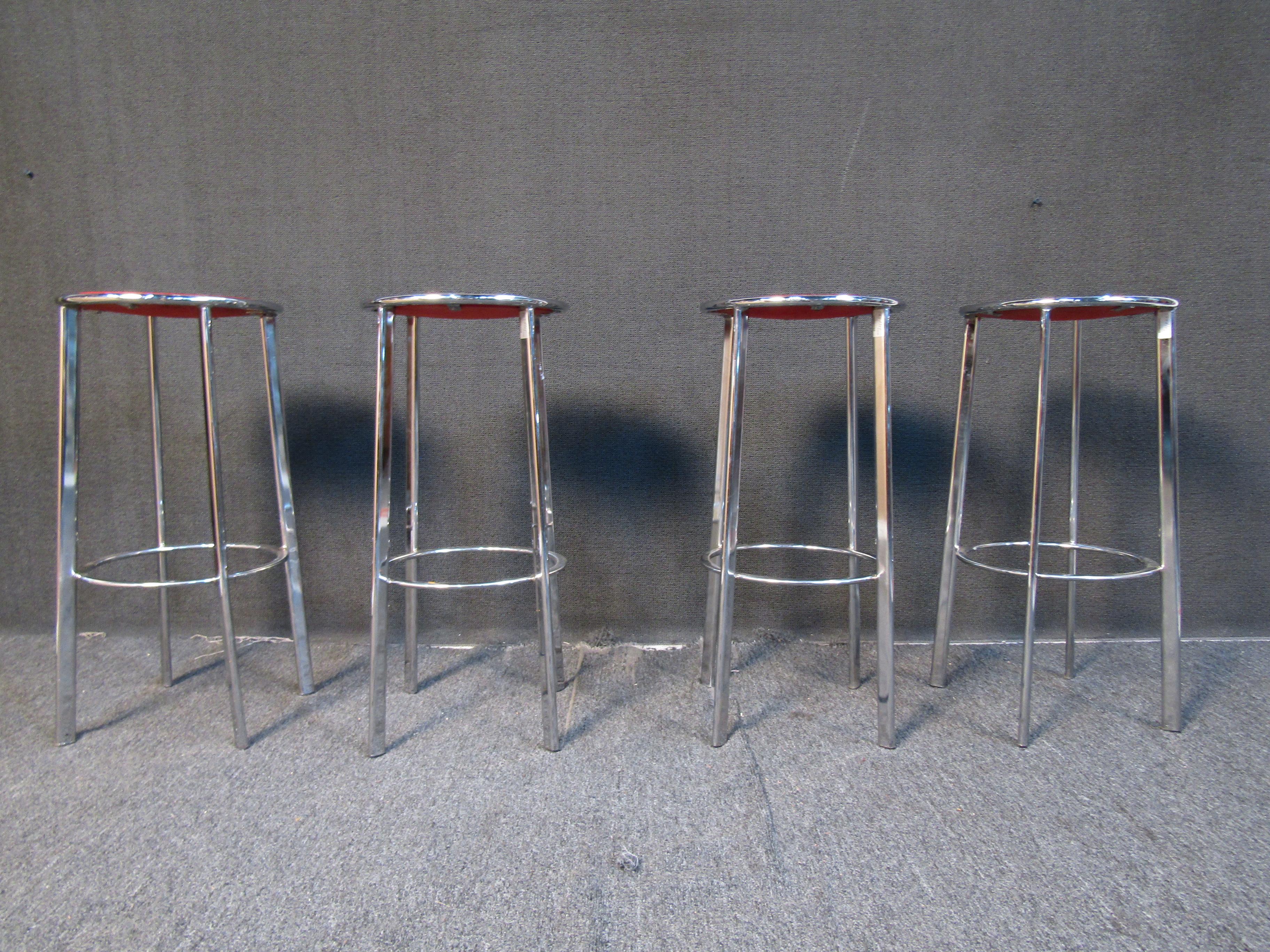 Mid-Century Modern Set of Four Italian Barstools by Metalmobil For Sale