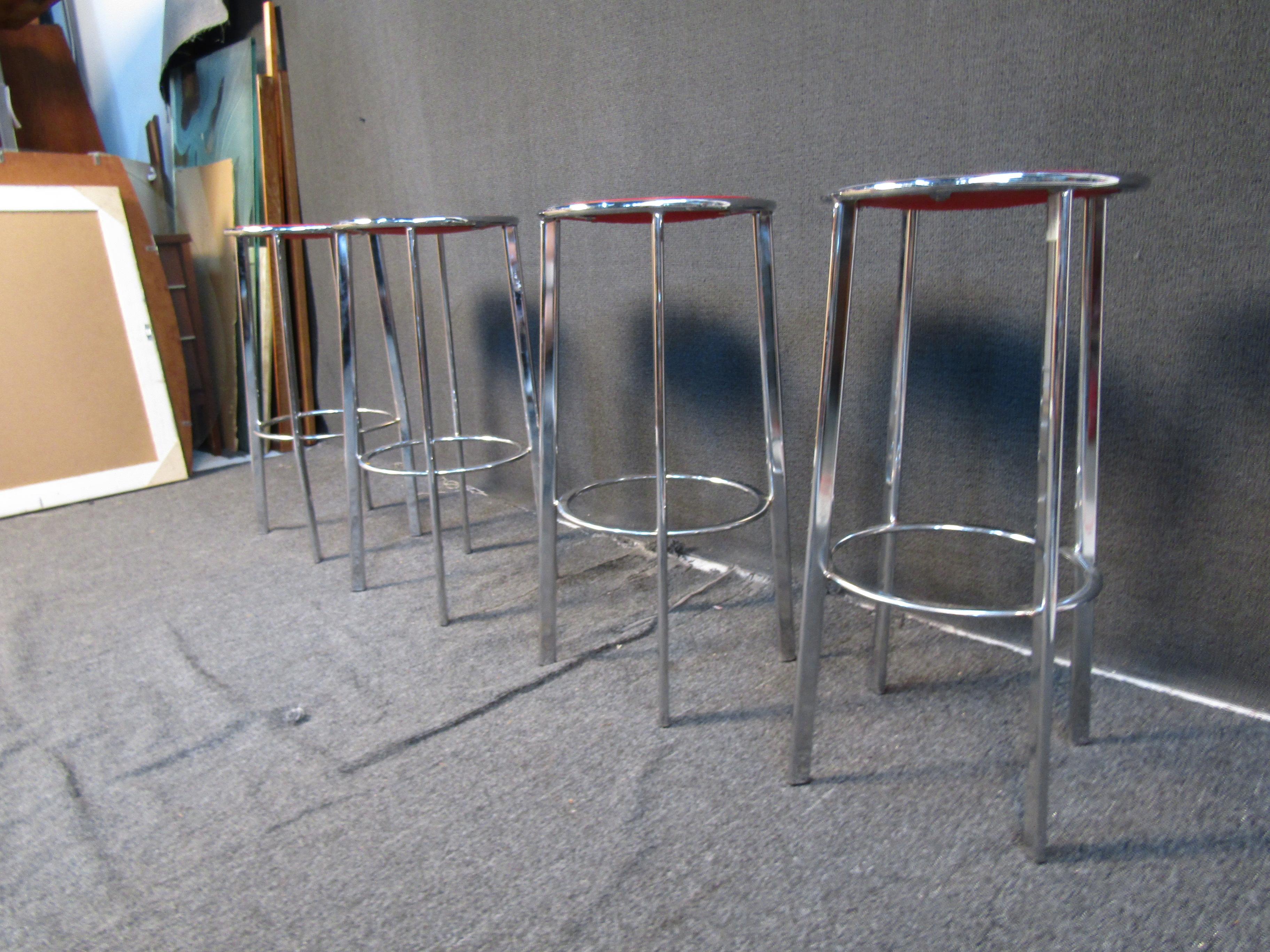 Set of Four Italian Barstools by Metalmobil In Good Condition For Sale In Brooklyn, NY
