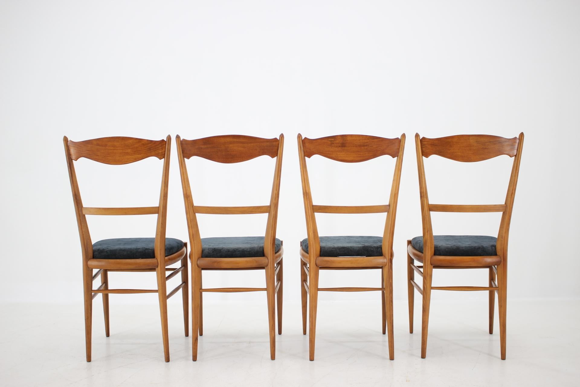 Mid-Century Modern Set of Four Italian Beech Dining Chairs, 1960s For Sale