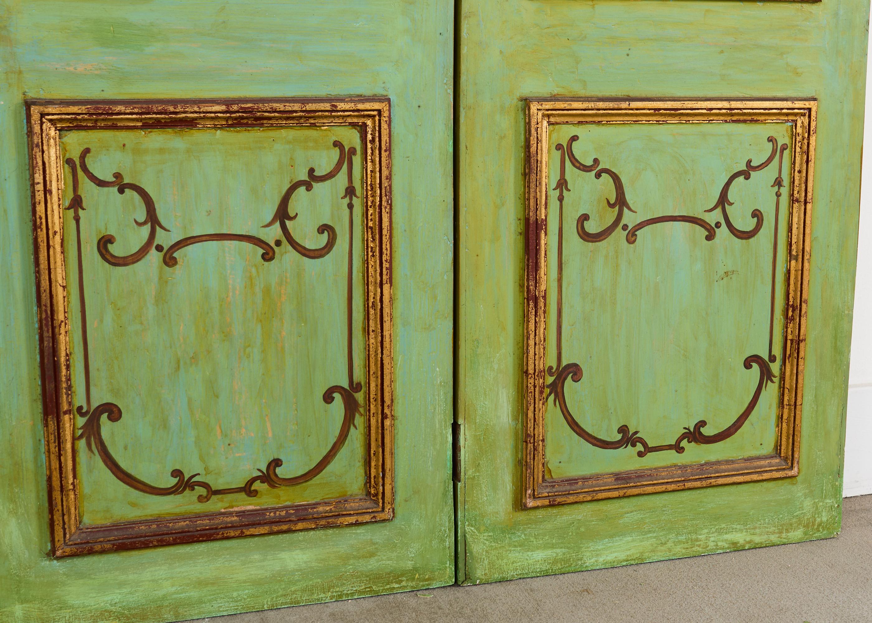 Conjunto de cuatro paneles de madera pintada de Chinoiserie italiana en venta 6