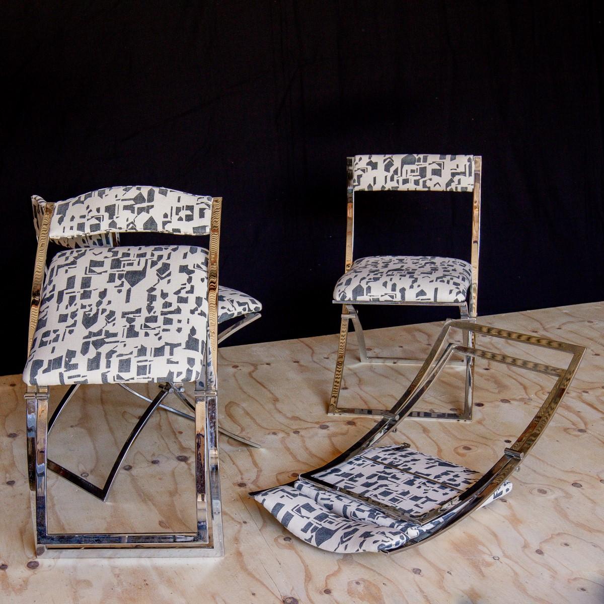 Mid-Century Modern Set of Four Italian Chrome Folding Chairs, 1970s