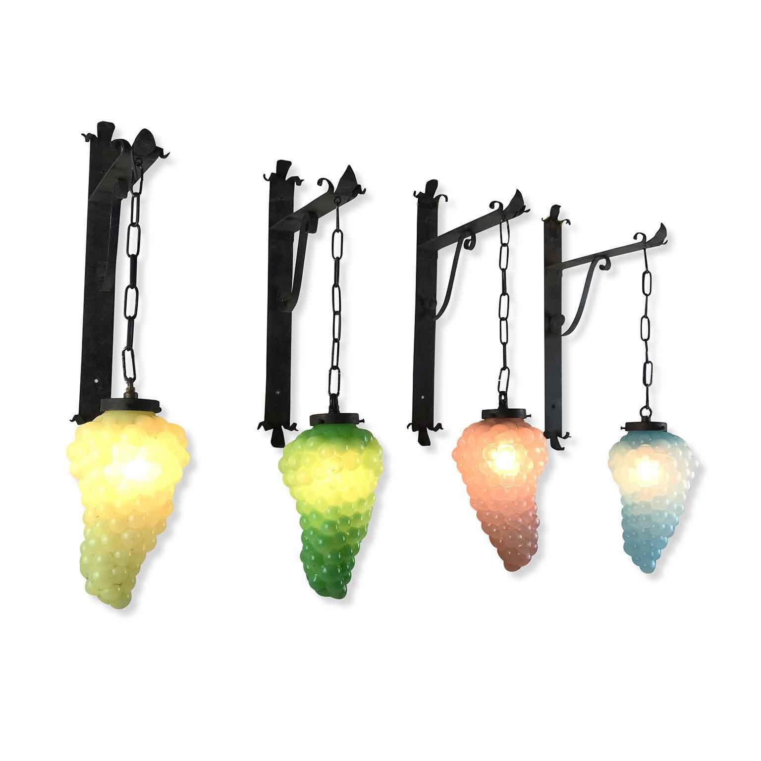 Set of Four Italian Glass Grape Sconces with Wrought Iron Brackets 1960s In Good Condition For Sale In Milan, IT